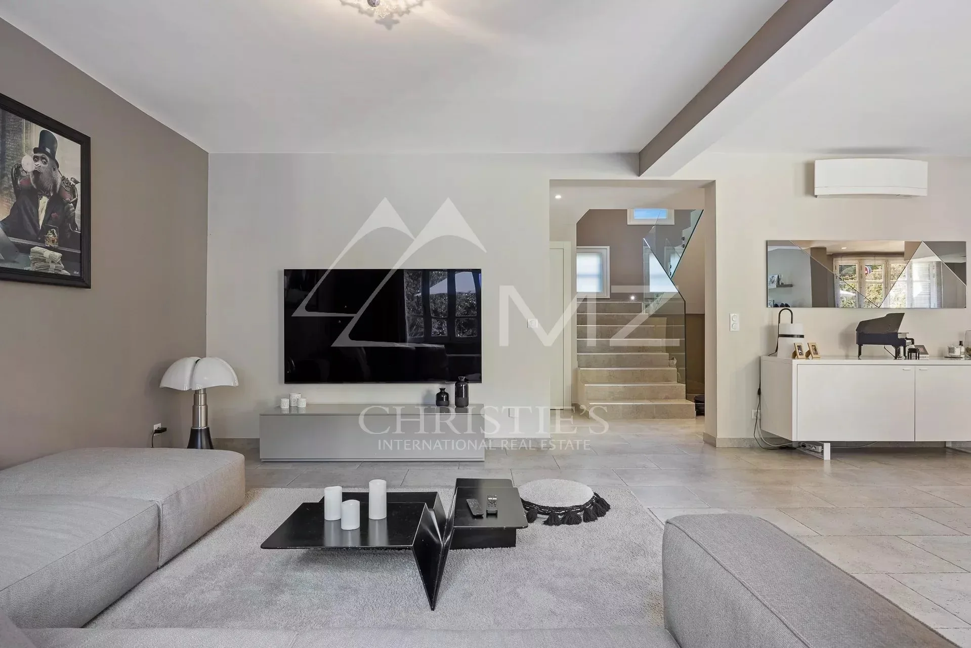 Juan-les-Pins - Villa entièrement rénovée, emplacement exceptionnel - 3