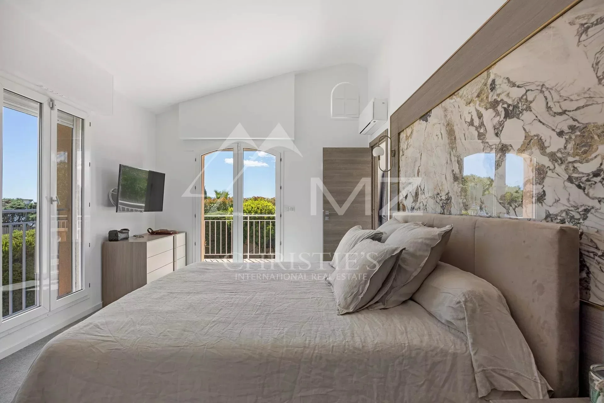 Hauteurs de Cannes - Maison de famille - Vue panoramique mer et jardin - 10
