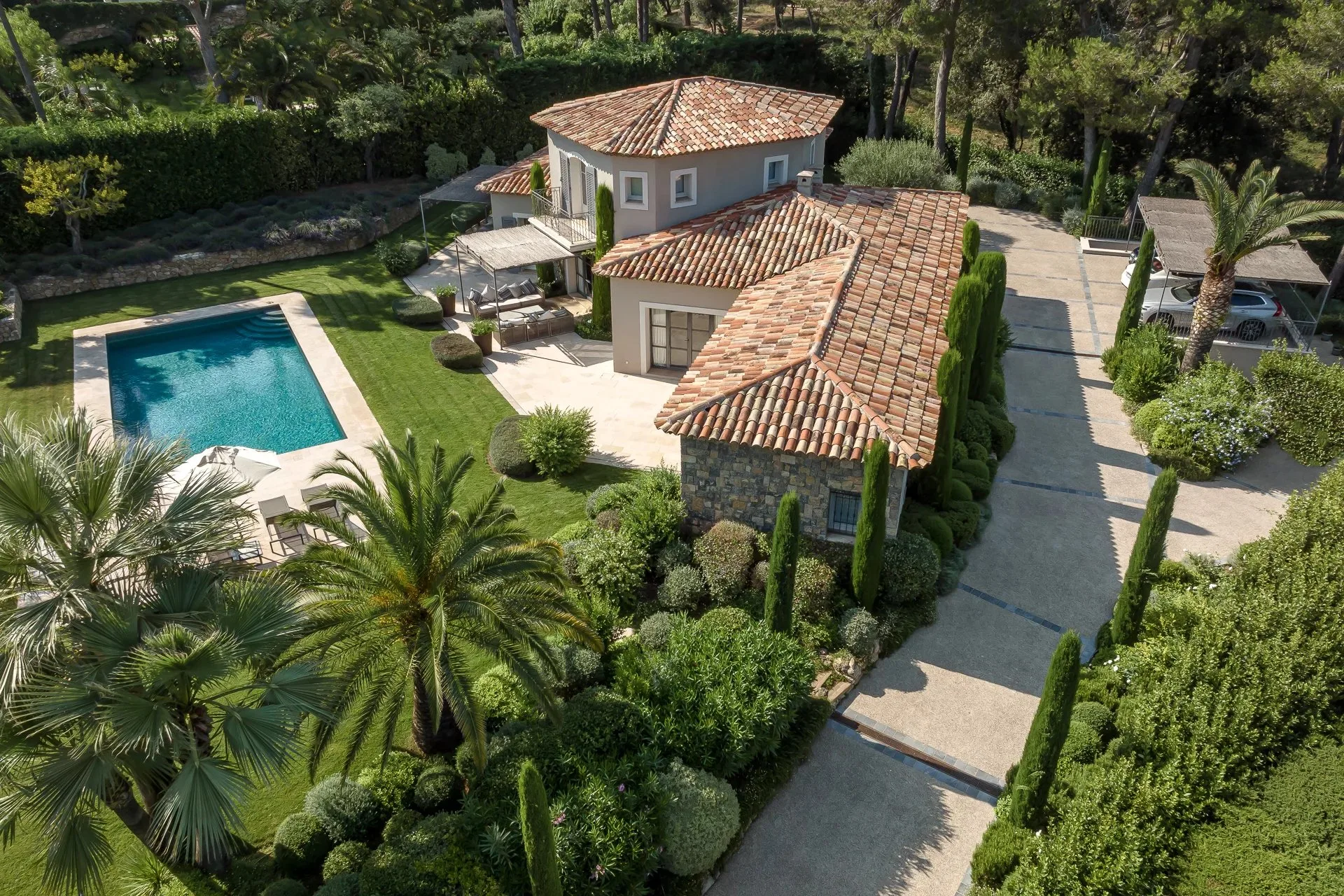 Mougins - Domaine sécurisé, magnifique villa provençale moderne rénovée - 11