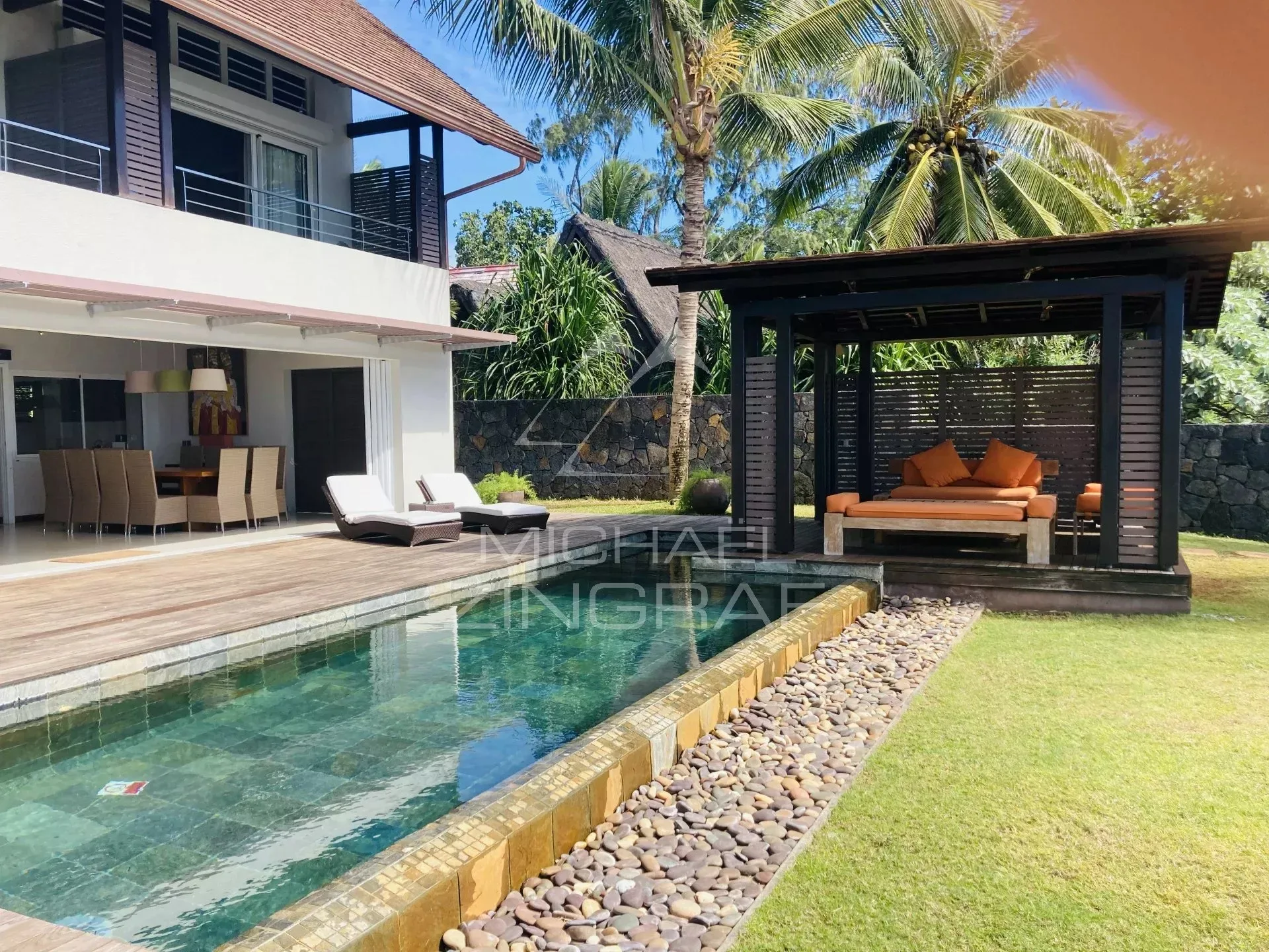 Ile Maurice - Opportunité rare : Villa de luxe Pied dans l'eau  proche Grand Baie - Pointe aux Canonniers - 3