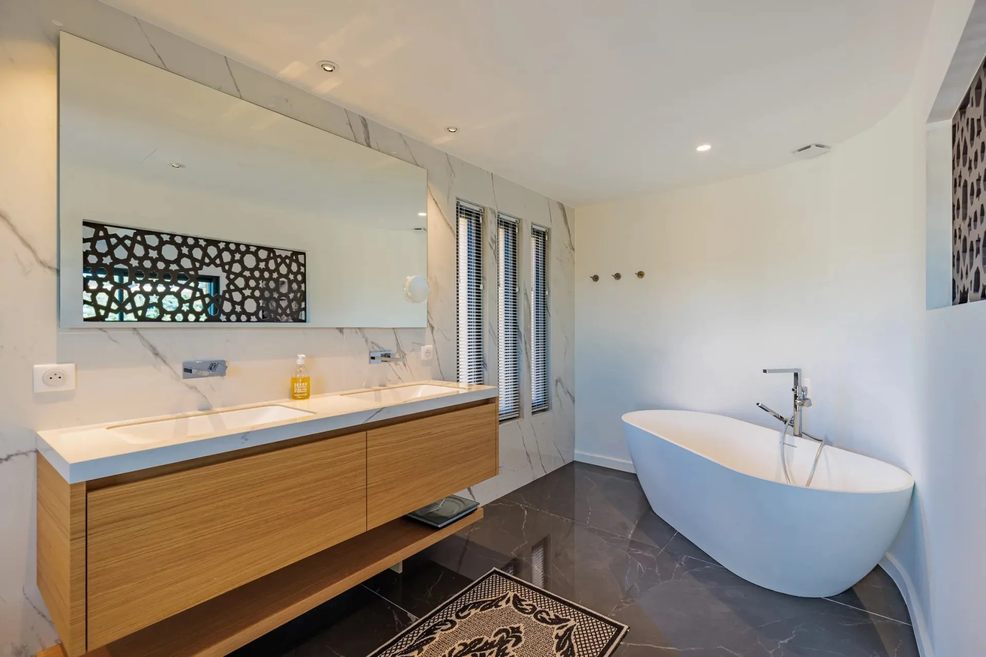 Saint-Tropez – Villa d’Exception dans Domaine Privé Ultra Sécurisé - 12