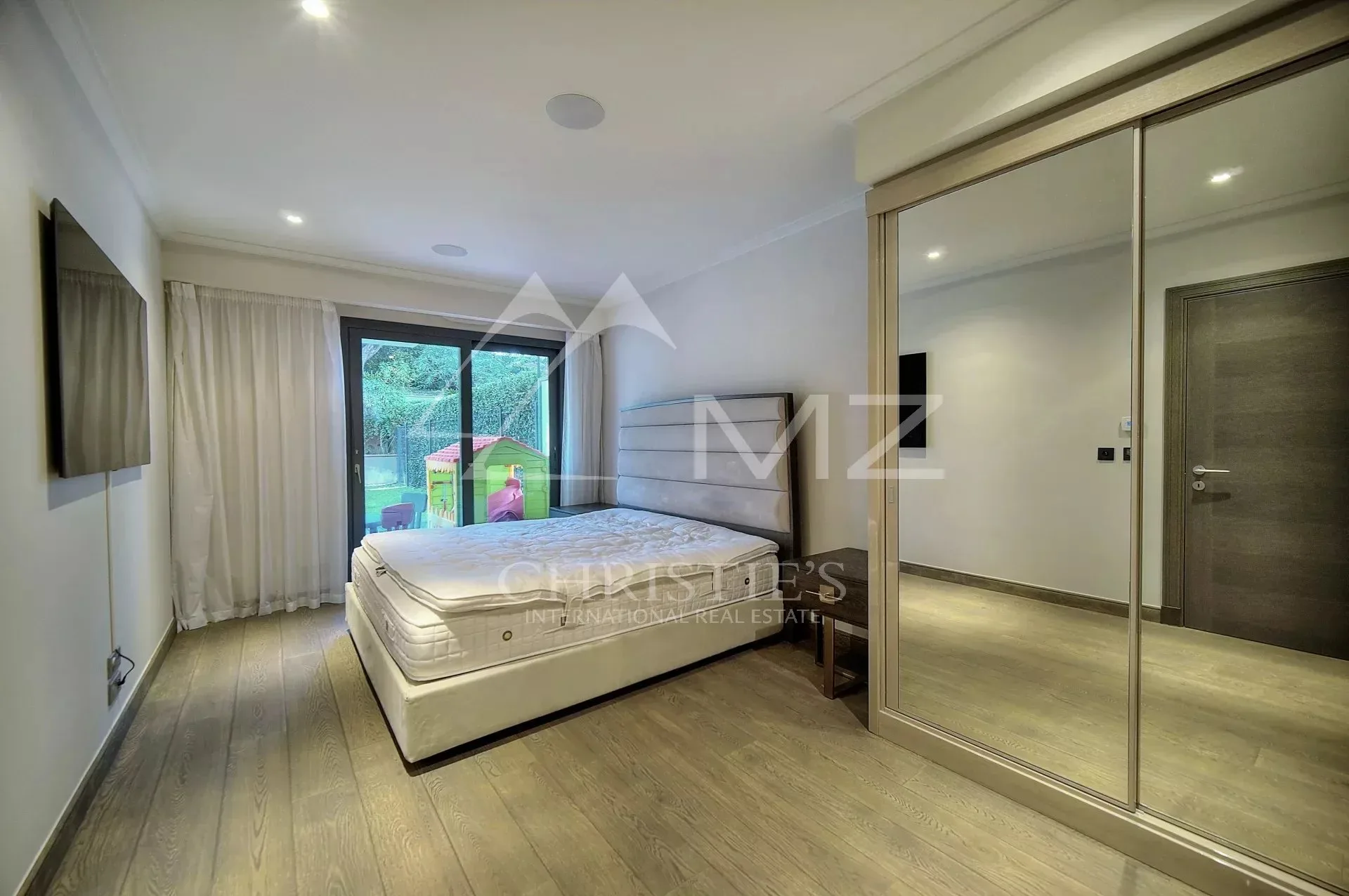 Appartement rez-de-jardin - 9