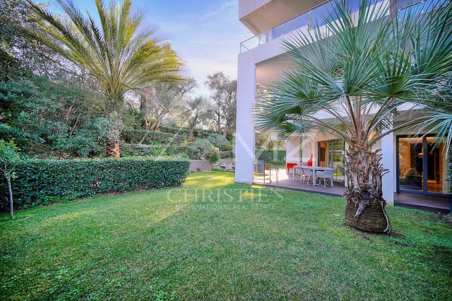 Appartement rez-de-jardin - 2