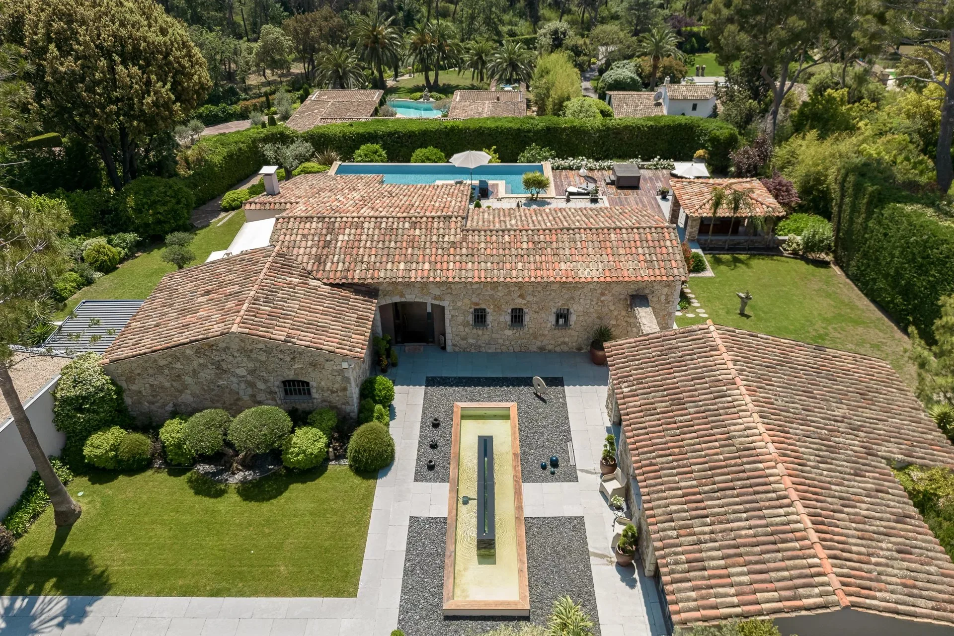 Villa d'exception au cœur des Parcs de Mougins - 10