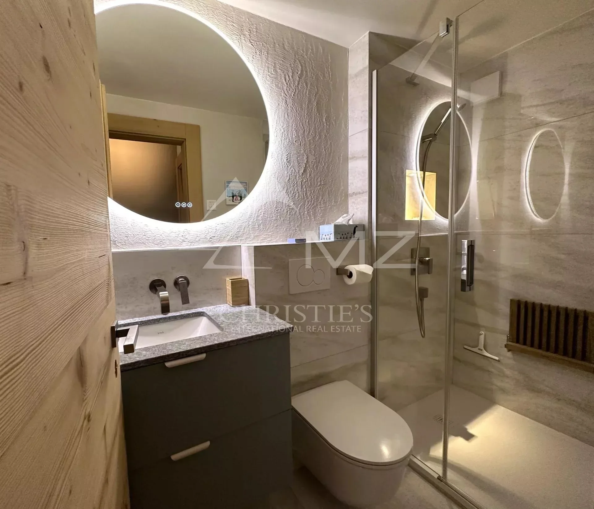 Charmant appartement en location saisonnière à proximité du centre - 6