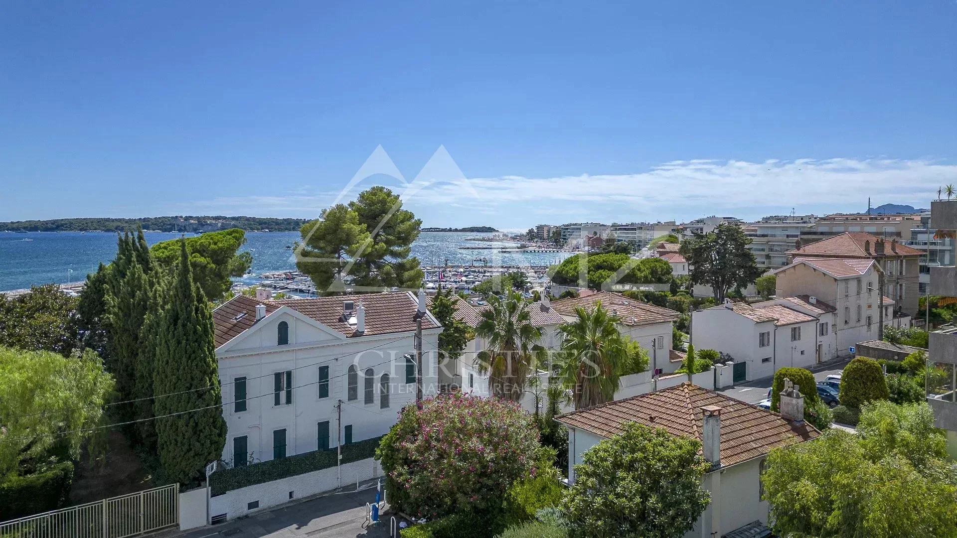 Cannes Palm Beach - Magnifique 4 pièces vue Mer - 3