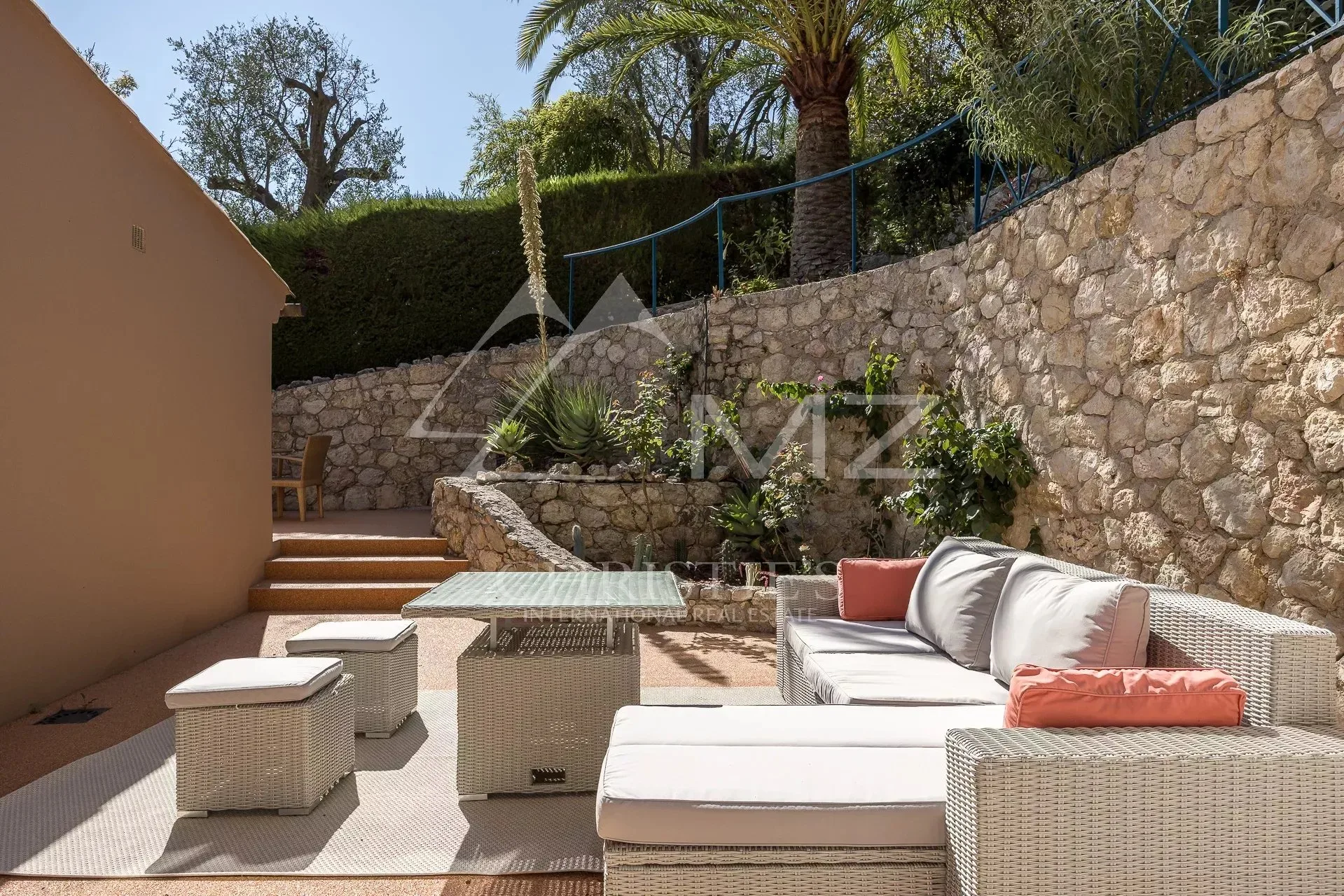 Superbe villa pleine de charme avec vue mer - 11