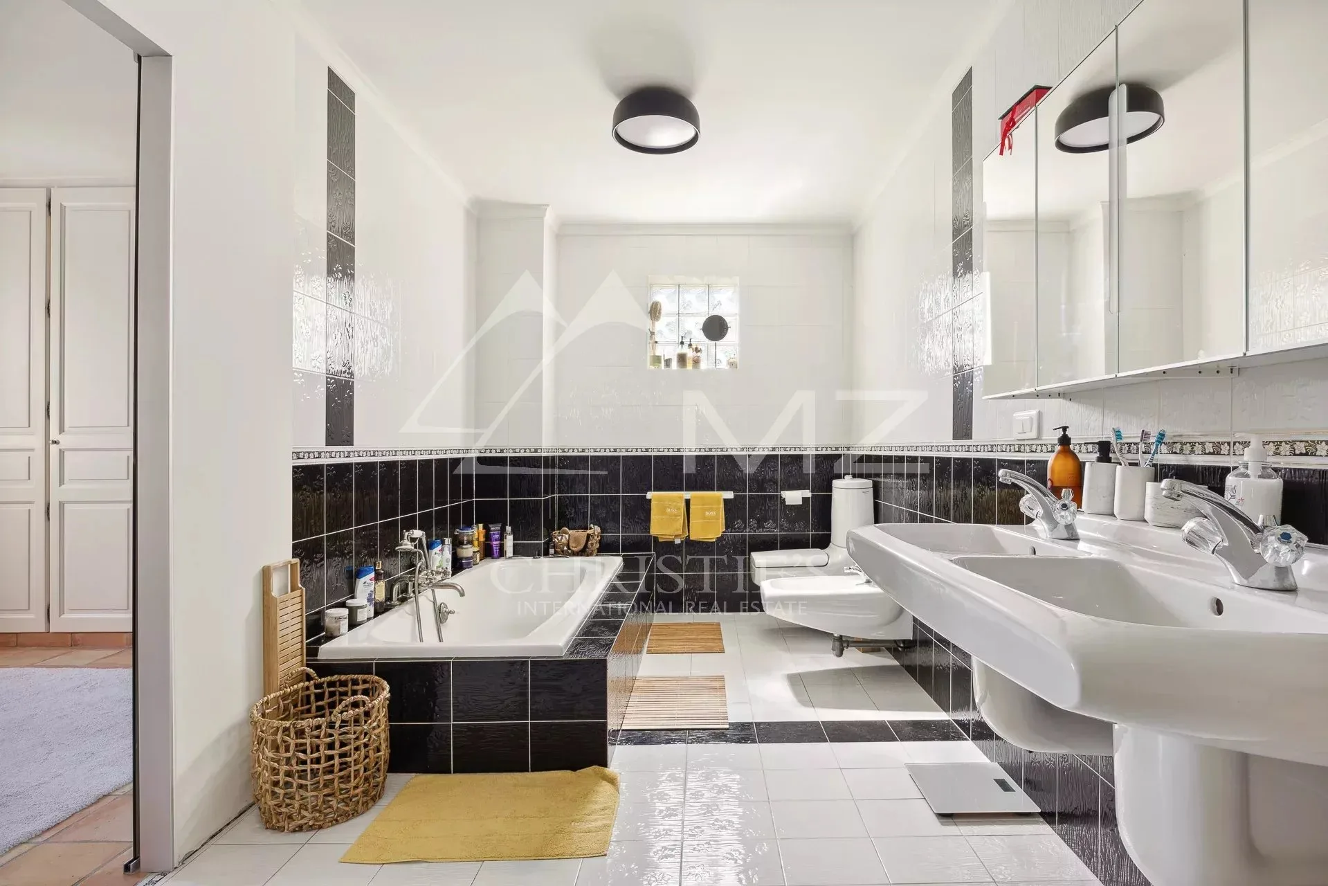 Superbe villa pleine de charme avec vue mer - 10