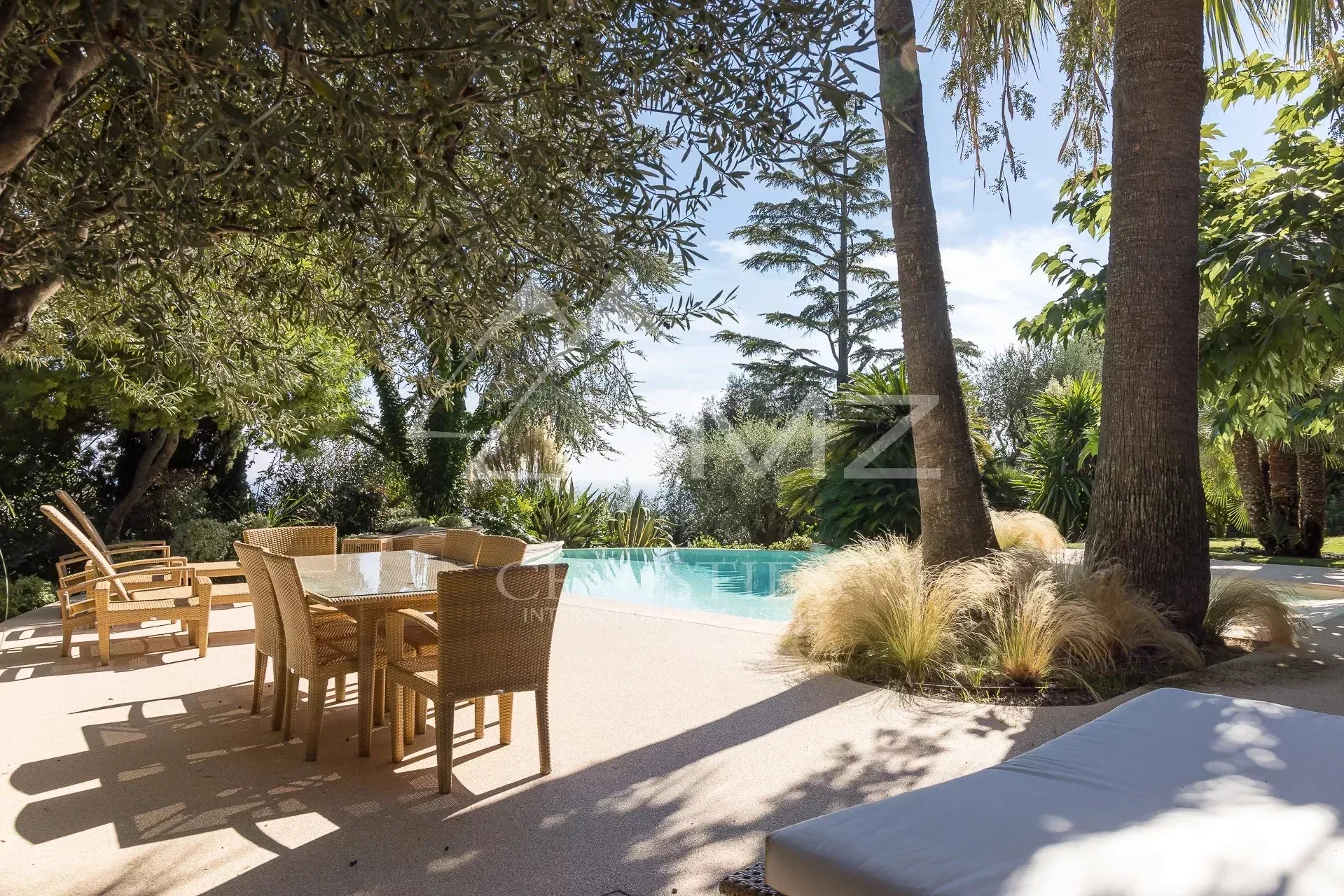 Superbe villa pleine de charme avec vue mer - 13