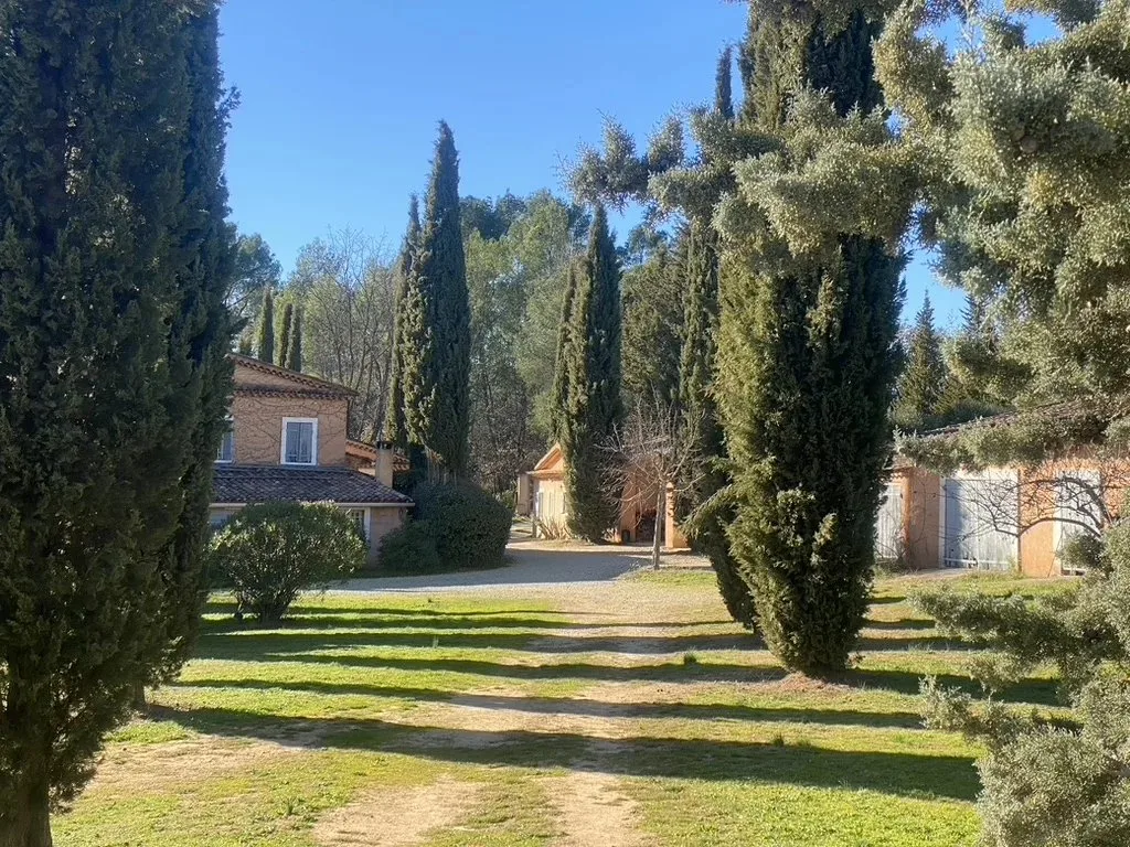 DOMAINE VITI-VINICOLE AU CHARME TOSCAN - 2