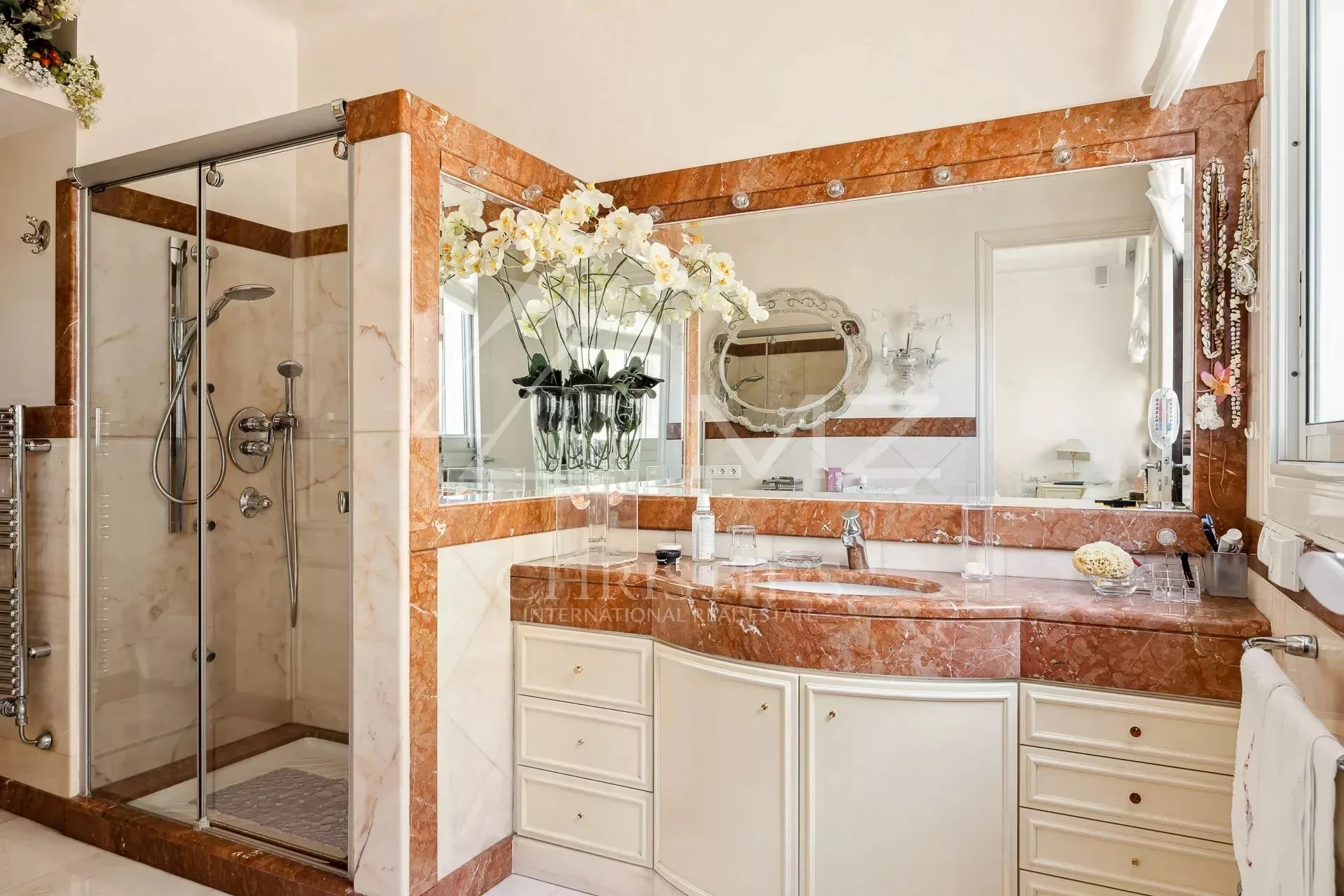 Cannes Croisette – Splendide appartement de 270 m² – Vue mer panoramique exceptionnelle - 10