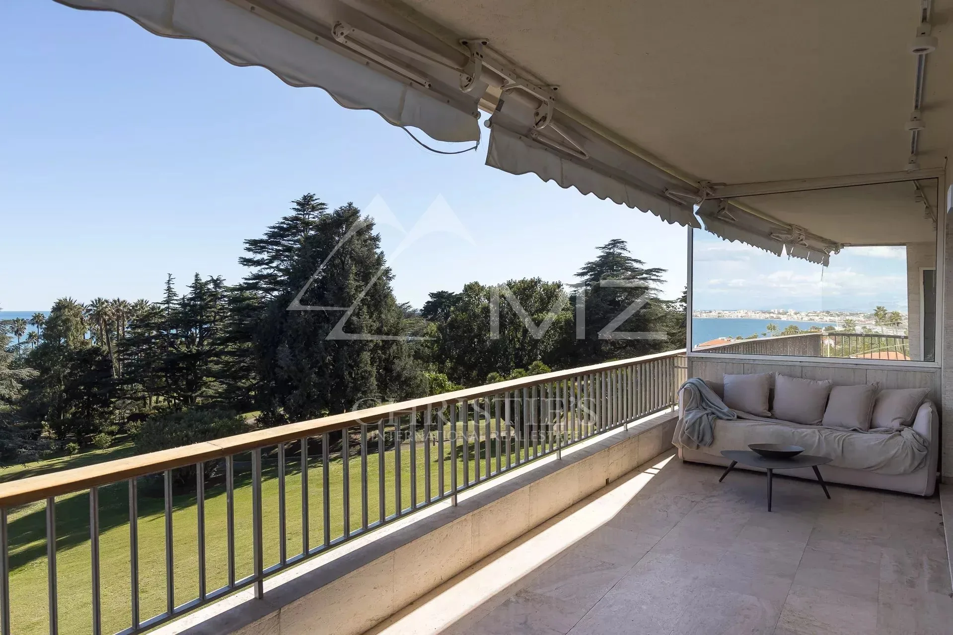 Superbe 4 pièces vue mer panoramique dans résidence de Prestige - 15