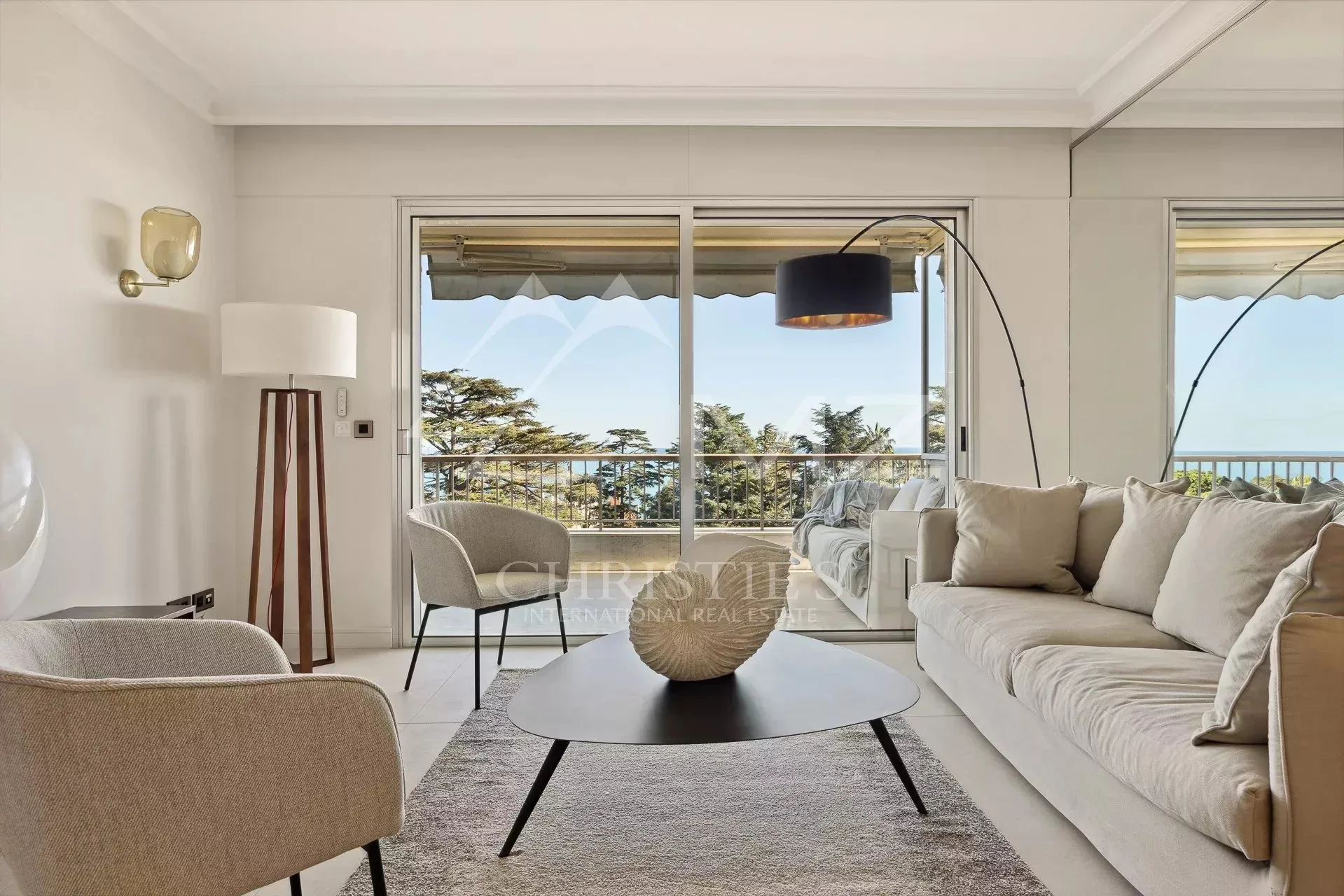 Superbe 4 pièces vue mer panoramique dans résidence de Prestige - 3