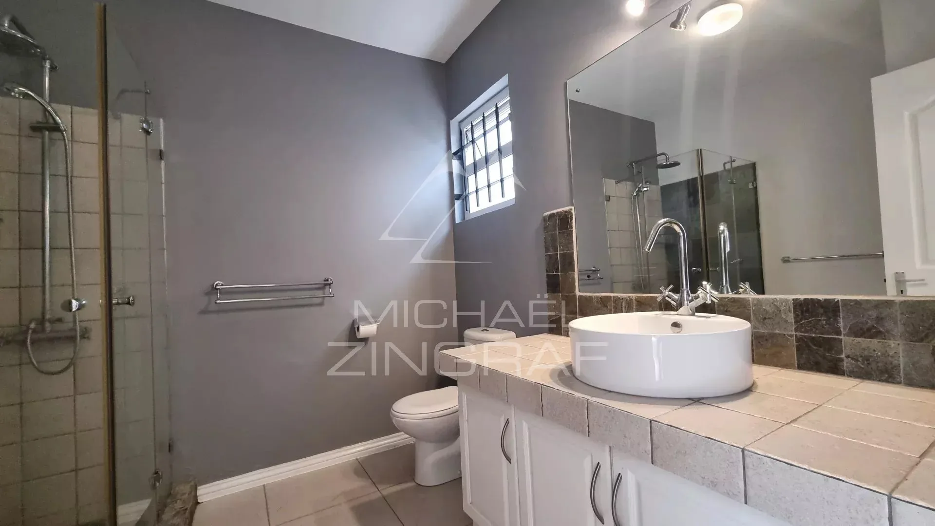 Élégante villa de 4 chambres avec piscine à Rivière Noire - 20