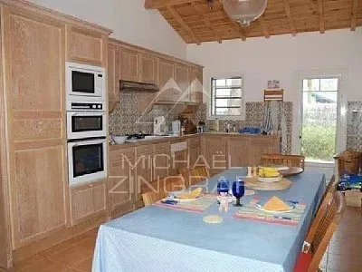 GRANDE VILLA FAMILIALE "LES BRISANTS" - 8