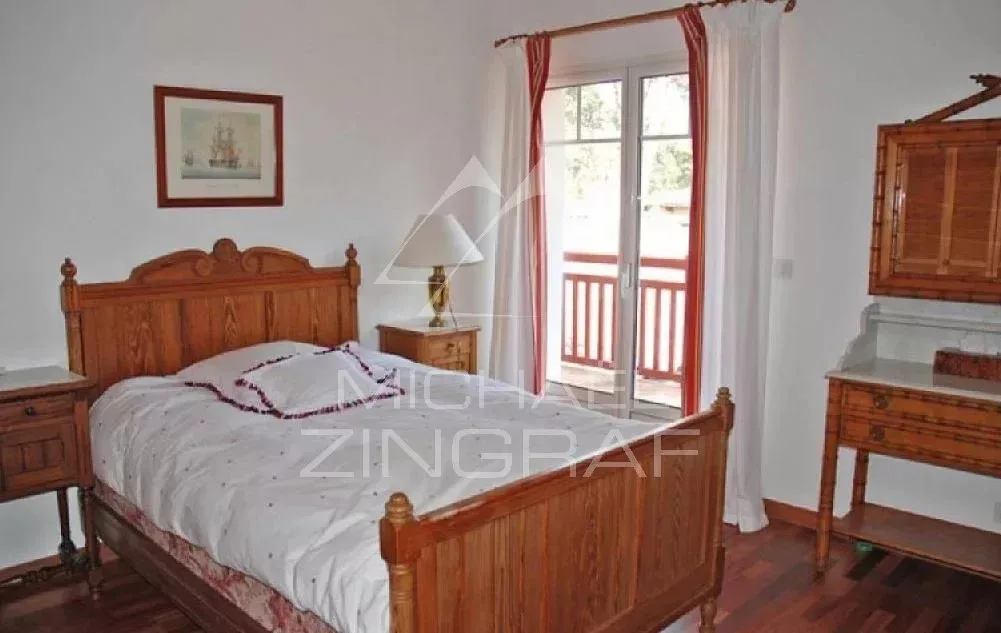 GRANDE VILLA FAMILIALE "LES BRISANTS" - 11