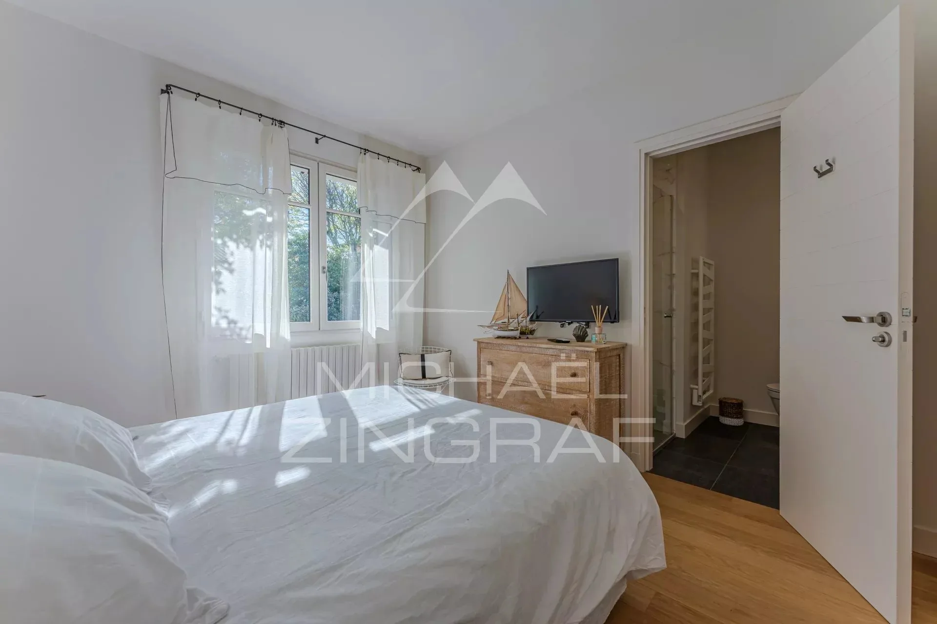 Villa Les Sables - Première ligne - Accès privé plage - 17