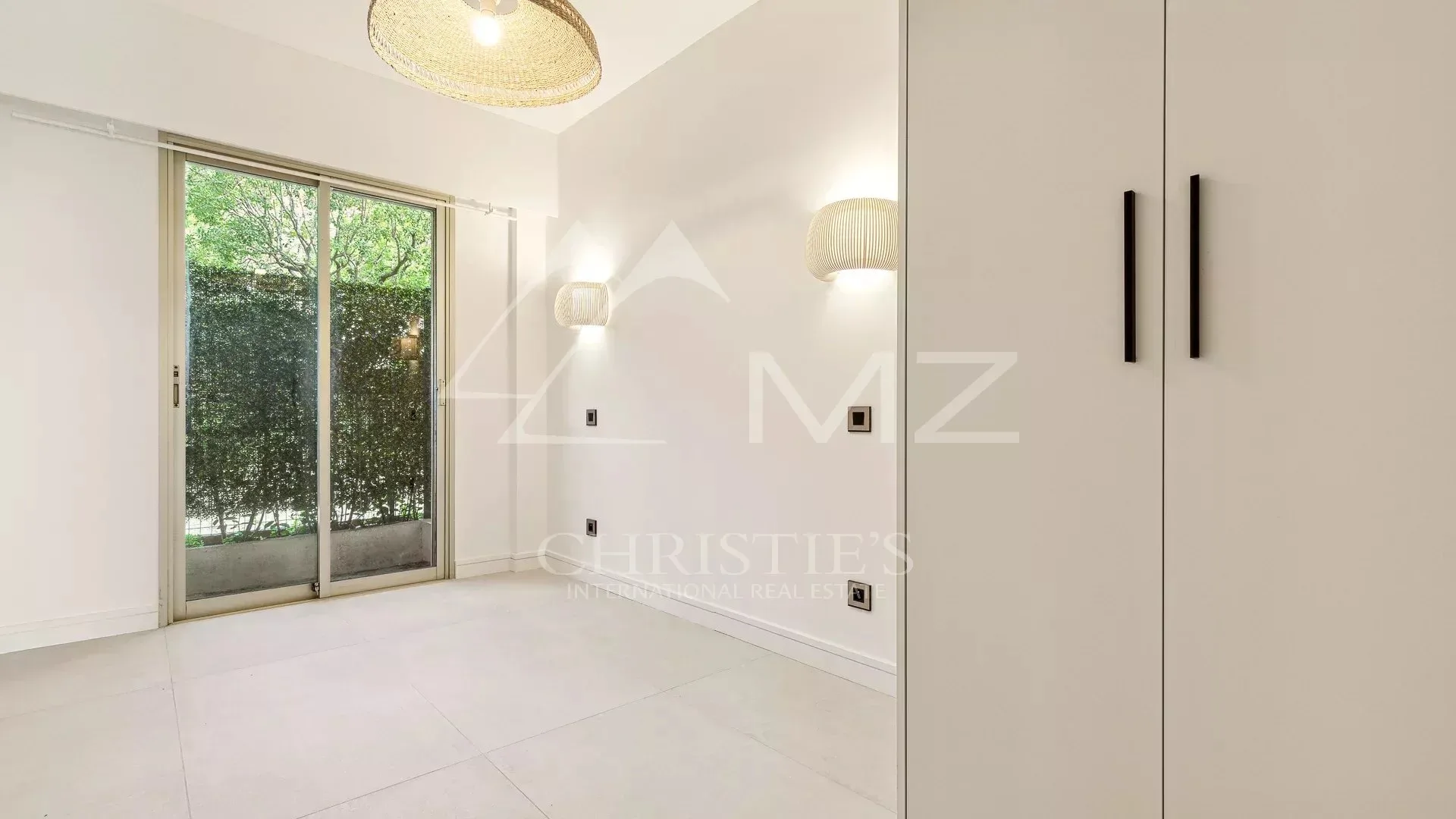 Appartement lumineux avec grande terrasse et vue mer – Cannes, Croix-des-Gardes - 11