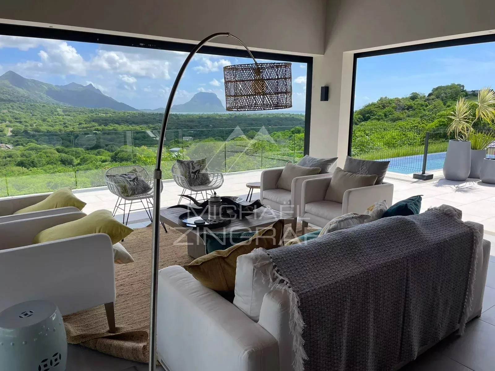 Villa de Luxe d'Exception à Petite Rivière Noire - 15