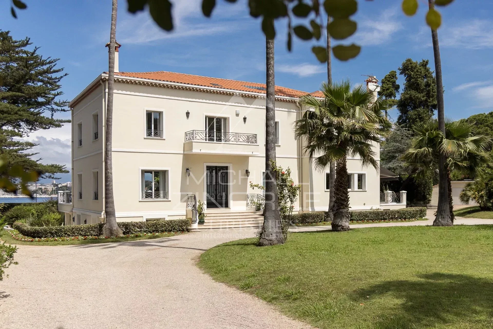 Propriété de prestige située sur le versant ouest du Cap d'Antibes - 19