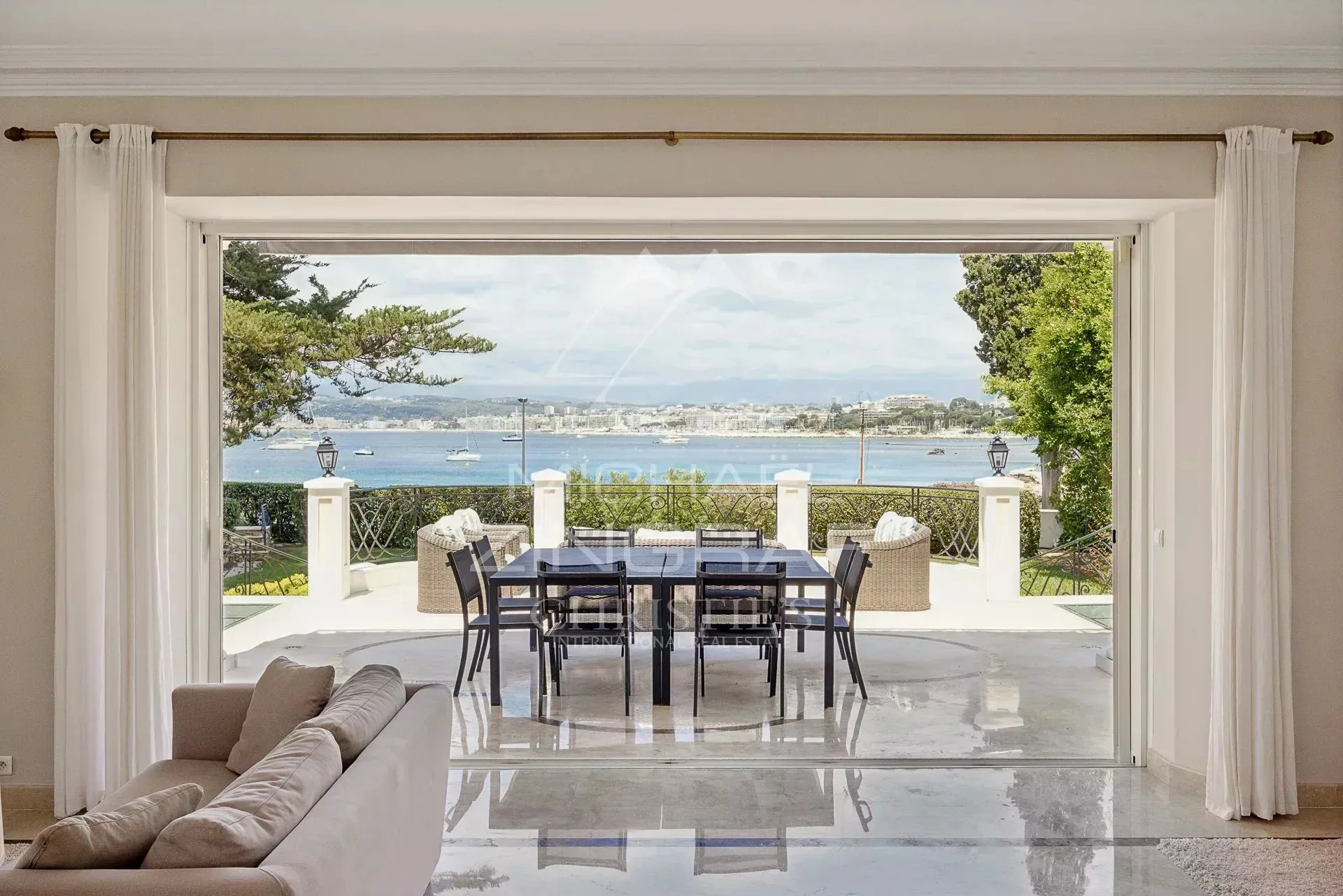 Propriété de prestige située sur le versant ouest du Cap d'Antibes - 5