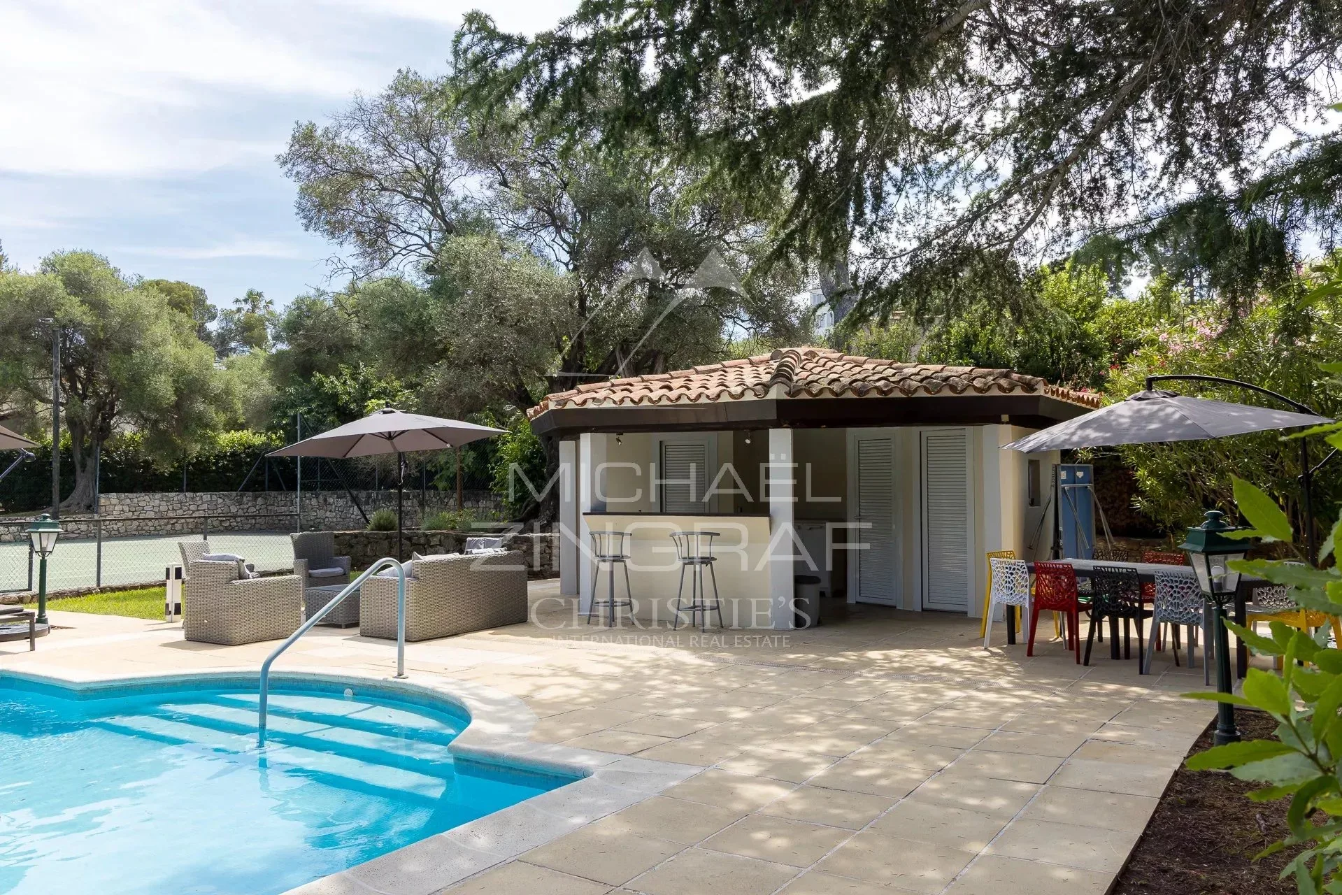 Propriété de prestige située sur le versant ouest du Cap d'Antibes - 27