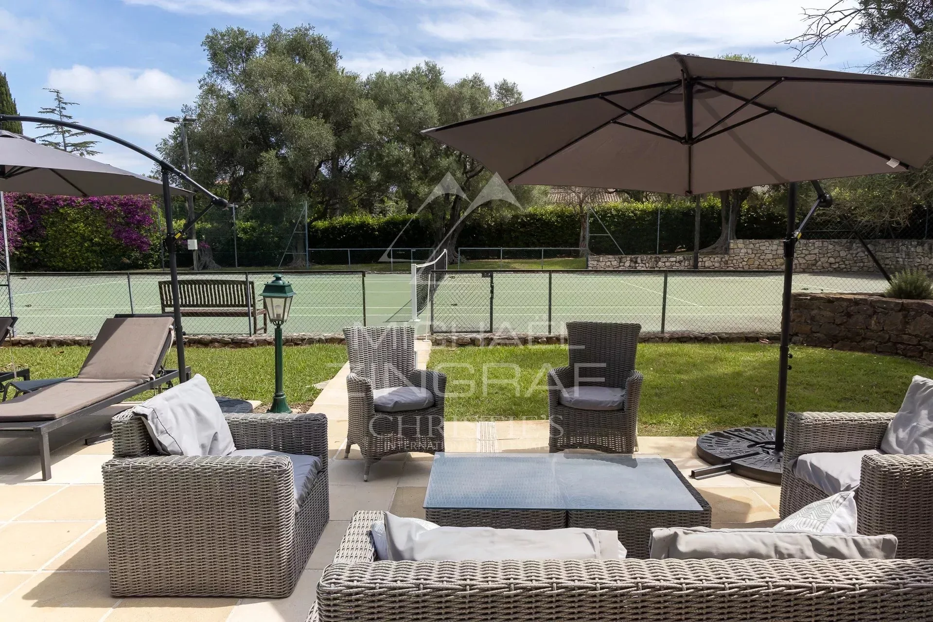 Propriété de prestige située sur le versant ouest du Cap d'Antibes - 33