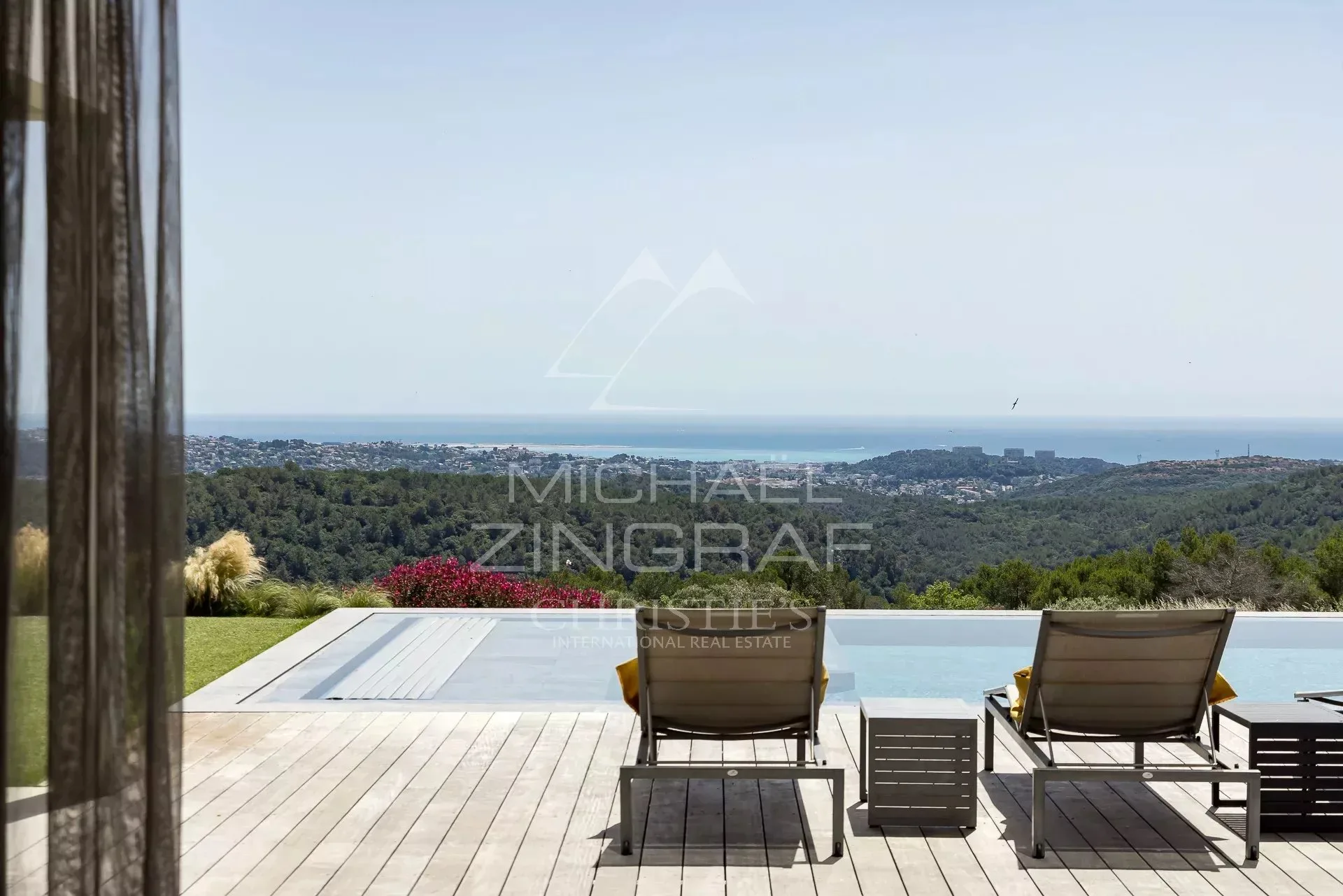 Villa contemporaine avec vue panoramique mer. - 11