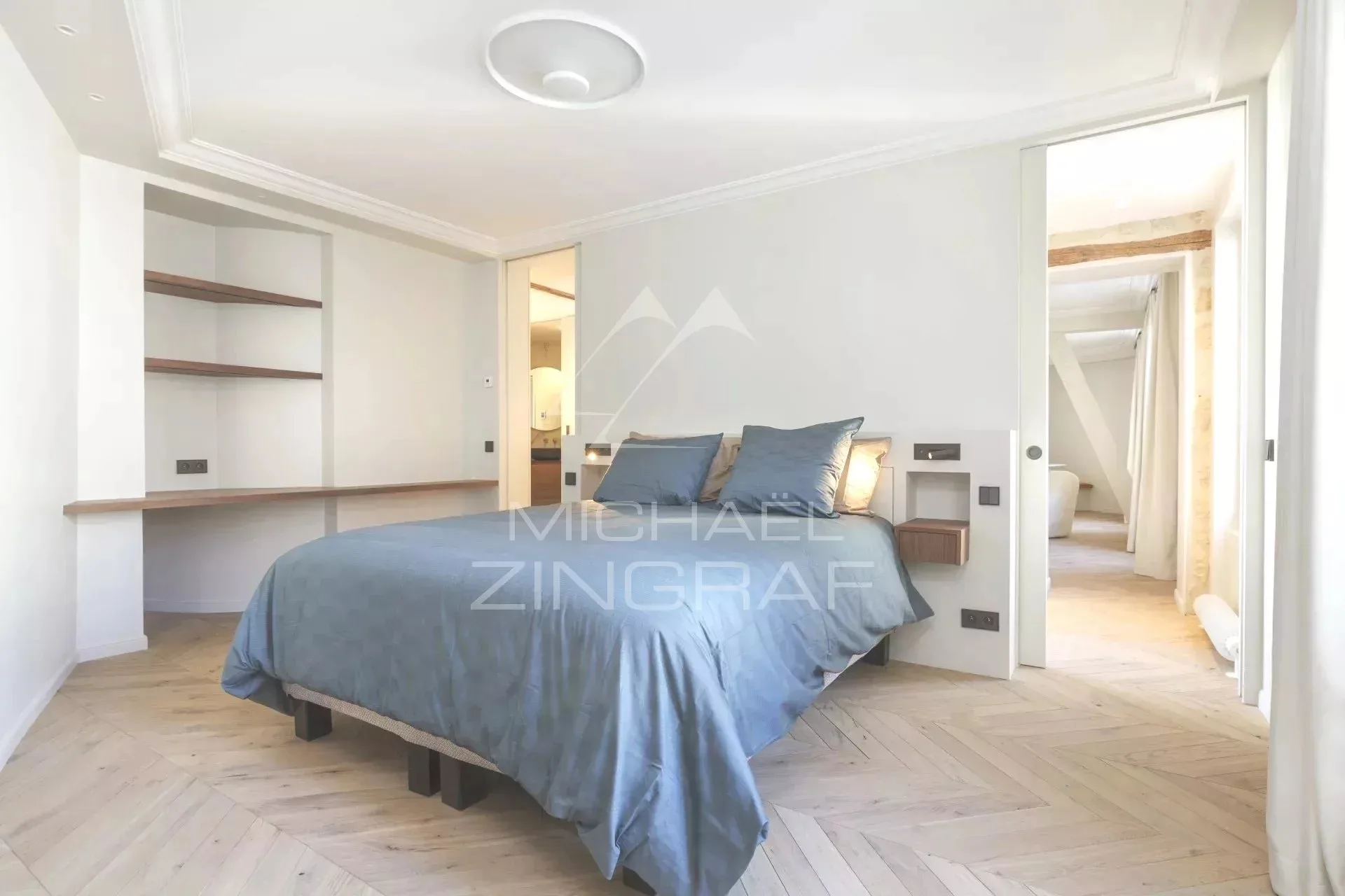 ZU VERKAUFEN - ZWEIZIMMERWOHNUNG - RENOVIERT - ÉTOILE - 8