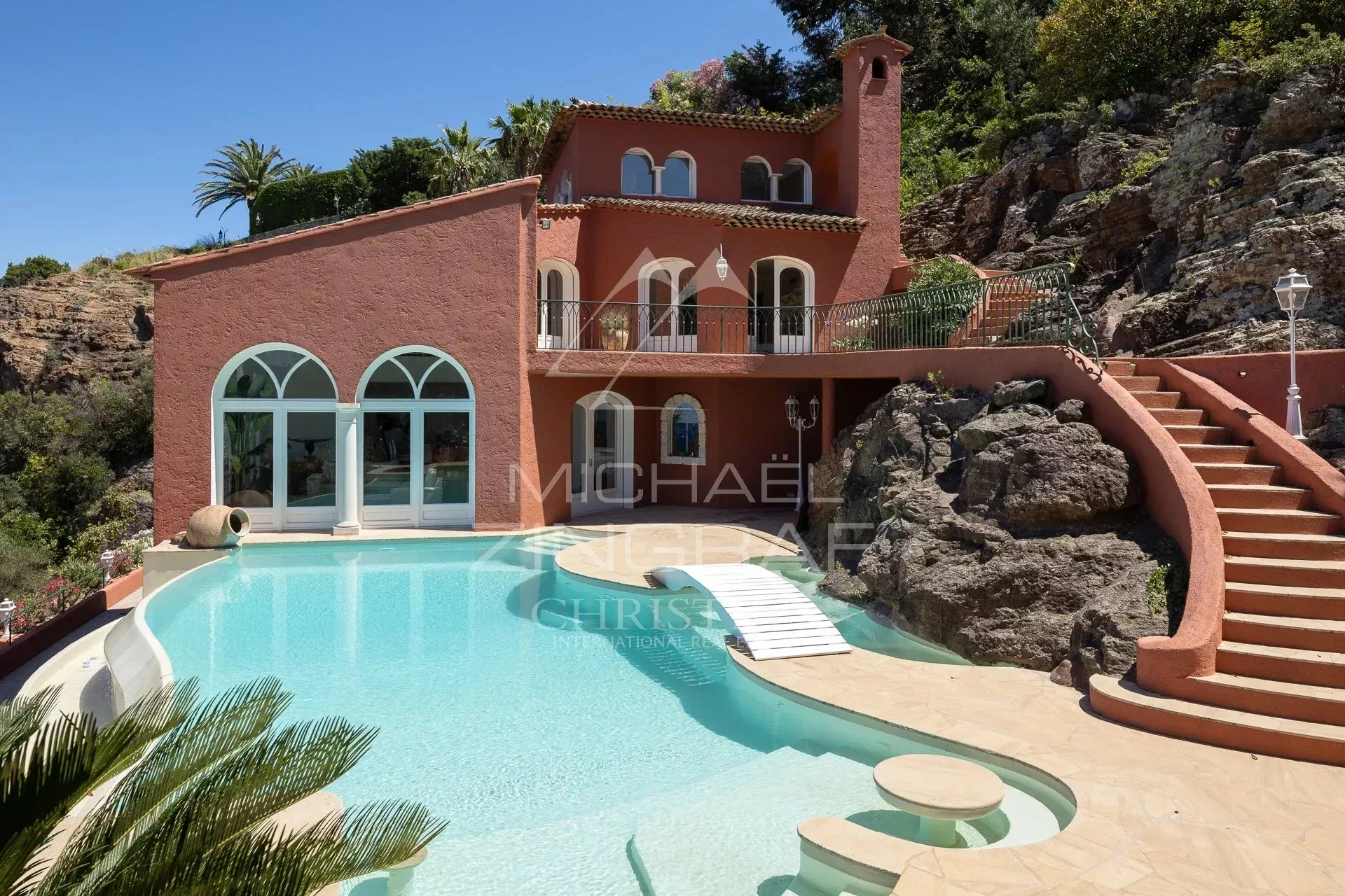 Théoule-sur-Mer - Villa rénovée - Domaine privé - 4