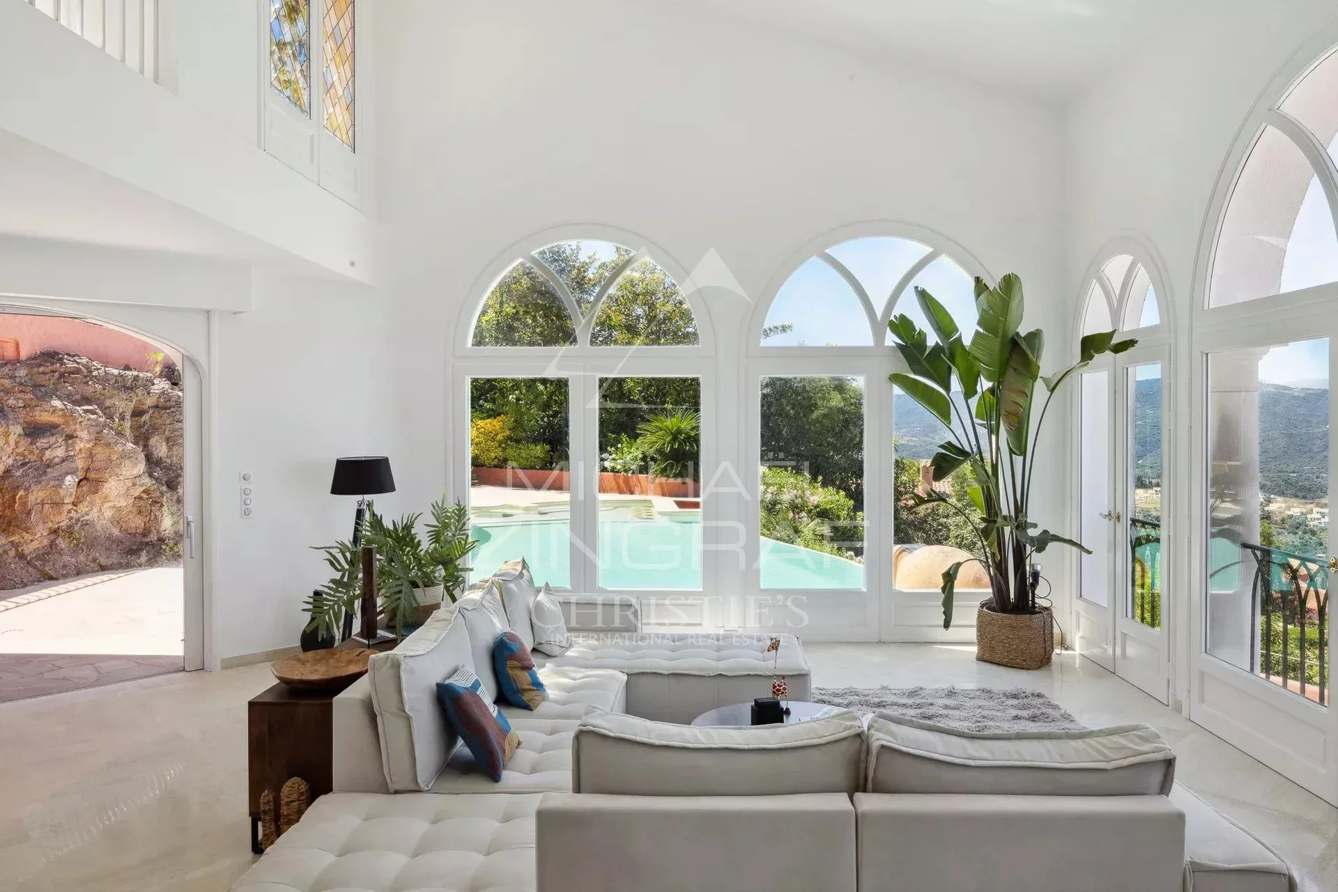 Théoule-sur-Mer - Villa rénovée - Domaine privé - 9