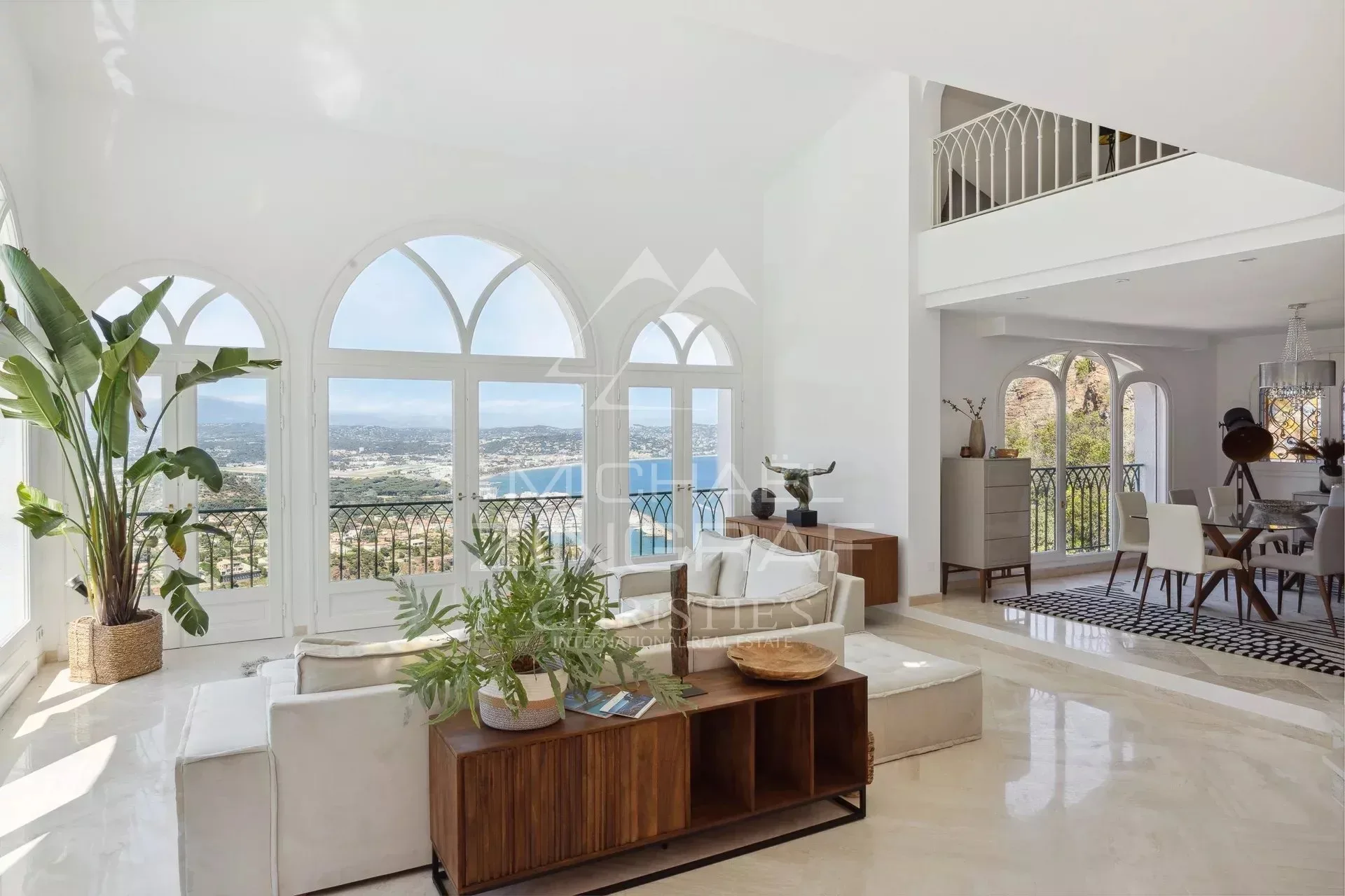 Théoule-sur-Mer - Villa rénovée - Domaine privé - 6