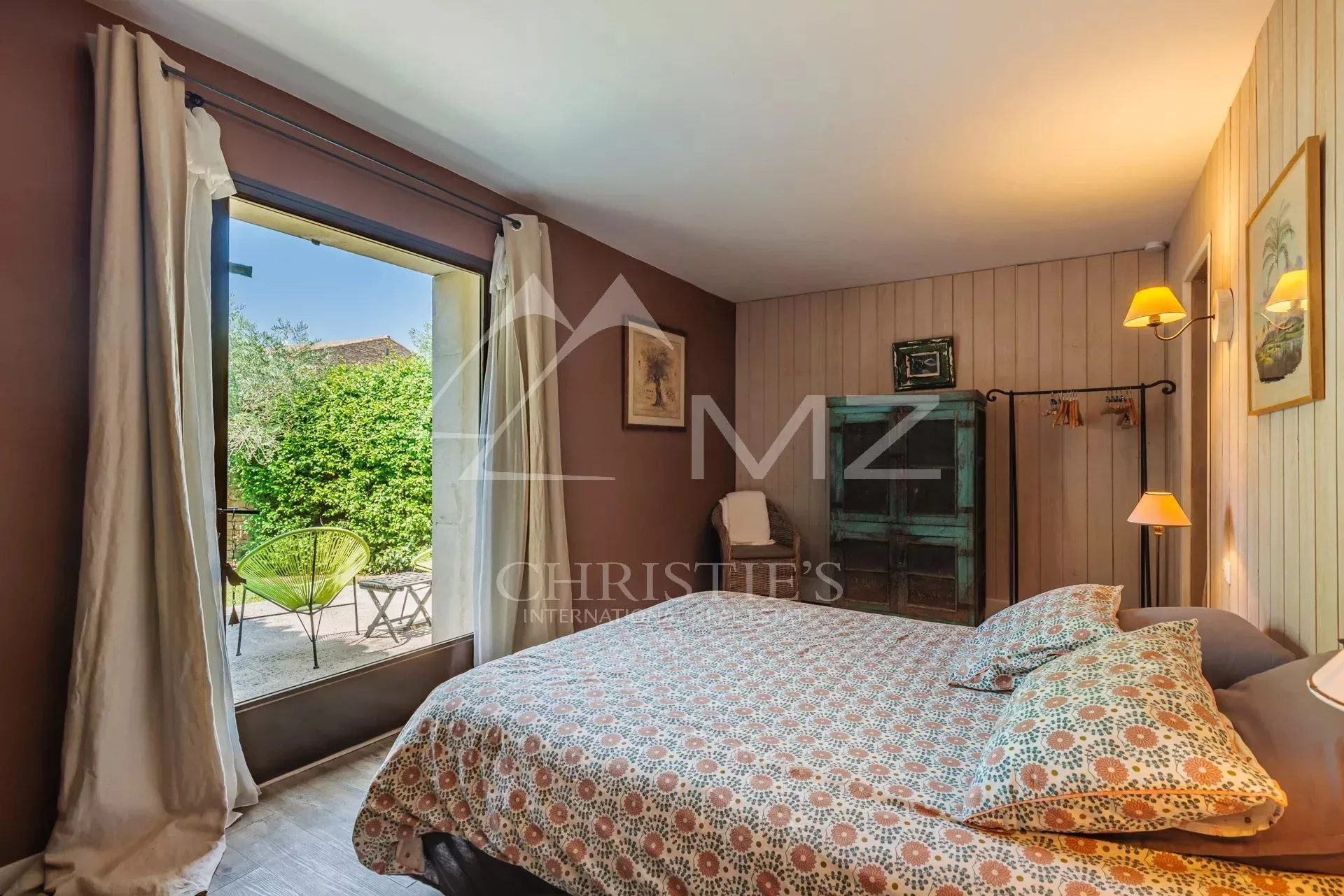 Gordes  - Belle maison en pierre sur un terrain constructible avec piscine - 6