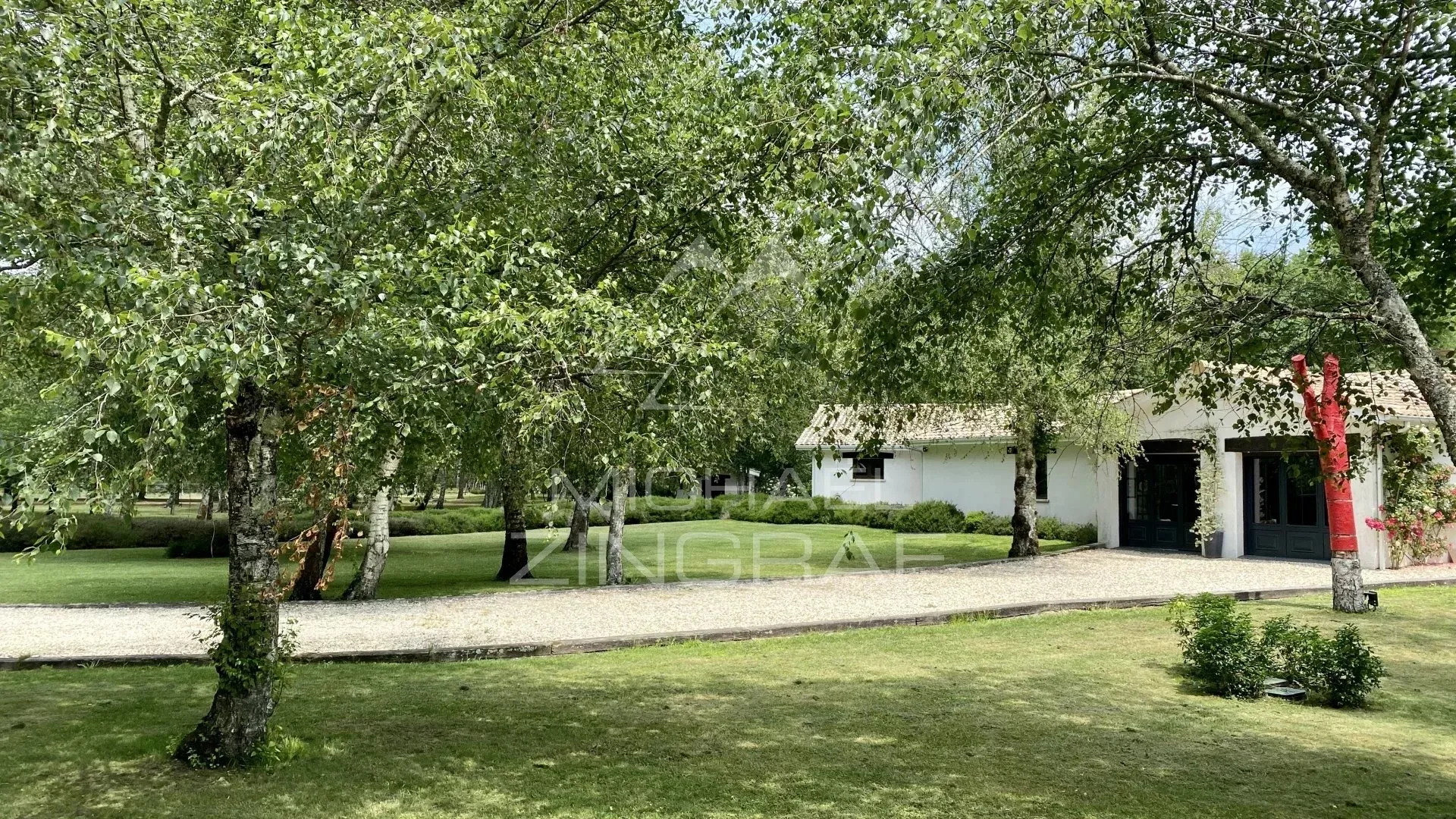 Propriété d'exception au cœur de 7 hectares de nature préservée - 5
