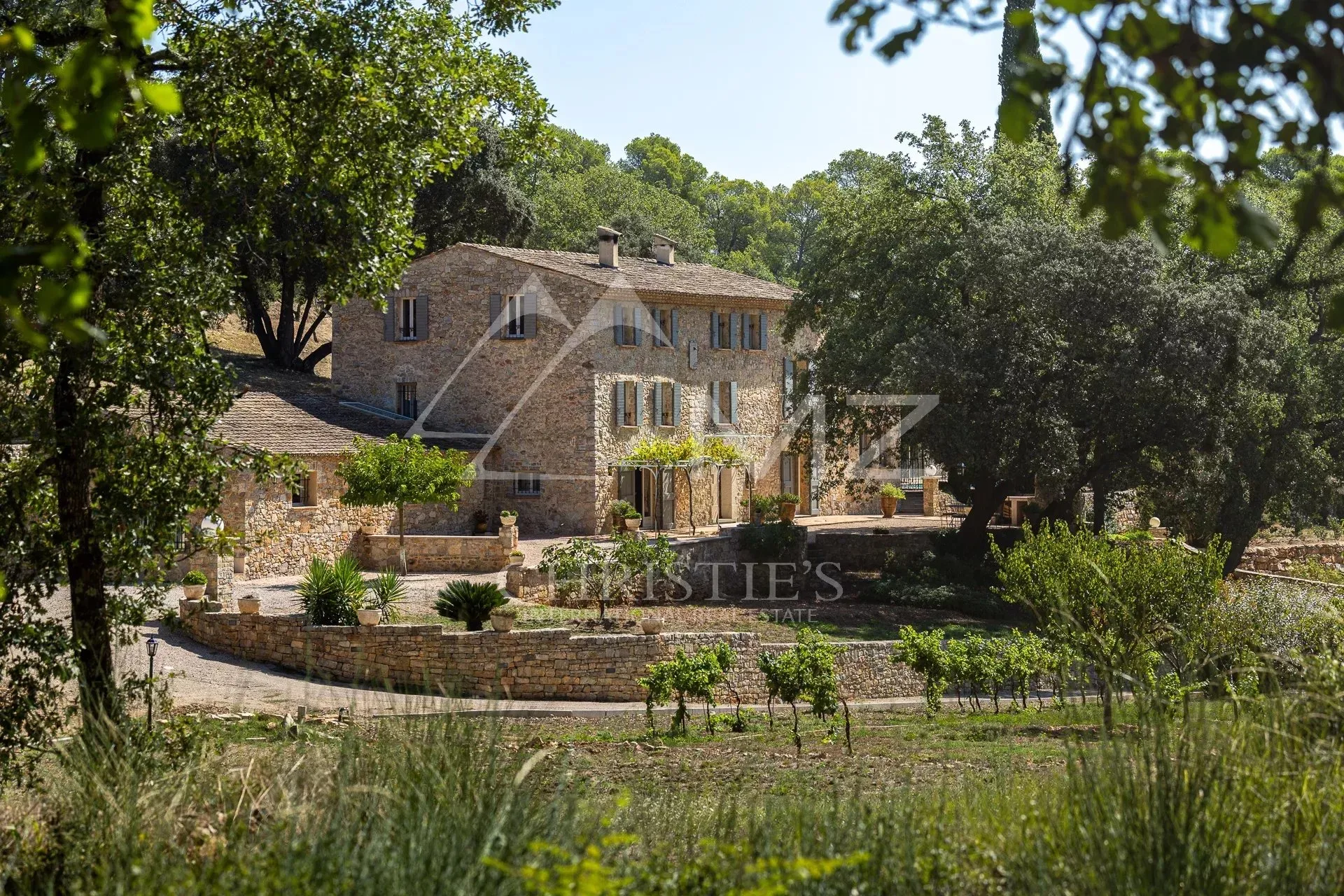 Élégante bastide en pierre au cœur de la Provence verte, entre Le Thoronet et Lorgues. - 2