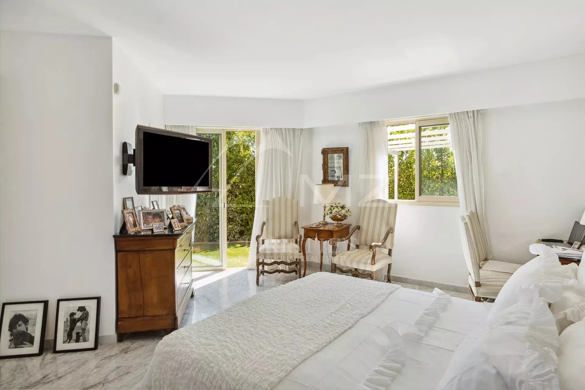 Élégante maison de style néo-provençal - 5