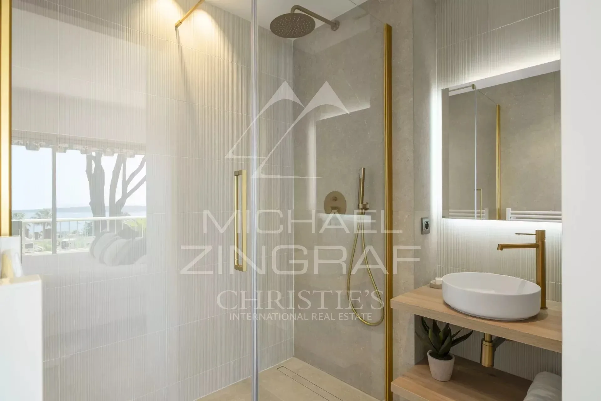 Superbe Appartement 4 chambres dans une résidence exclusive - 10