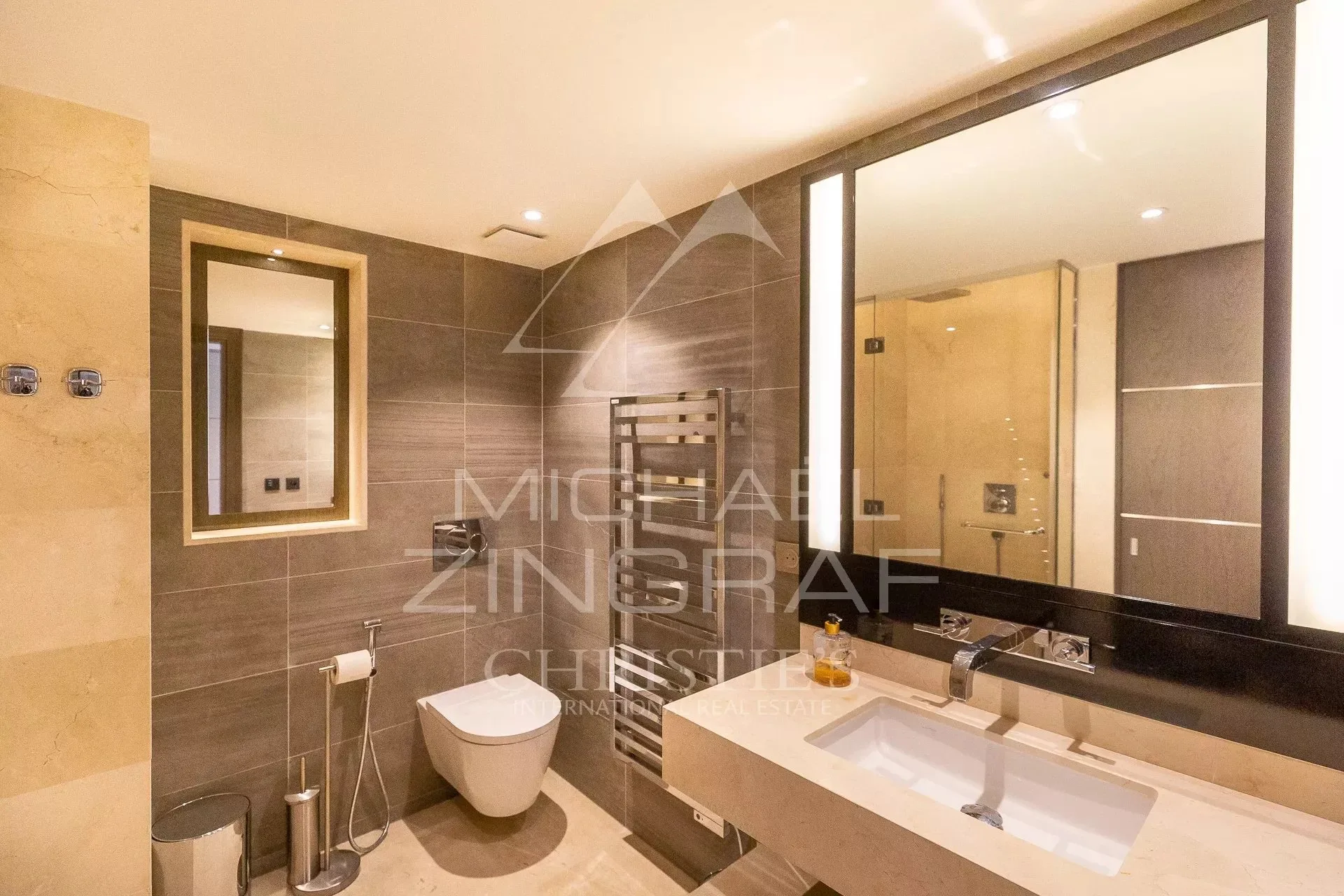 Superbe 4 Pièces dans la Résidence Prestigieuse des Parcs du Cap, Cap d'Antibes - 11