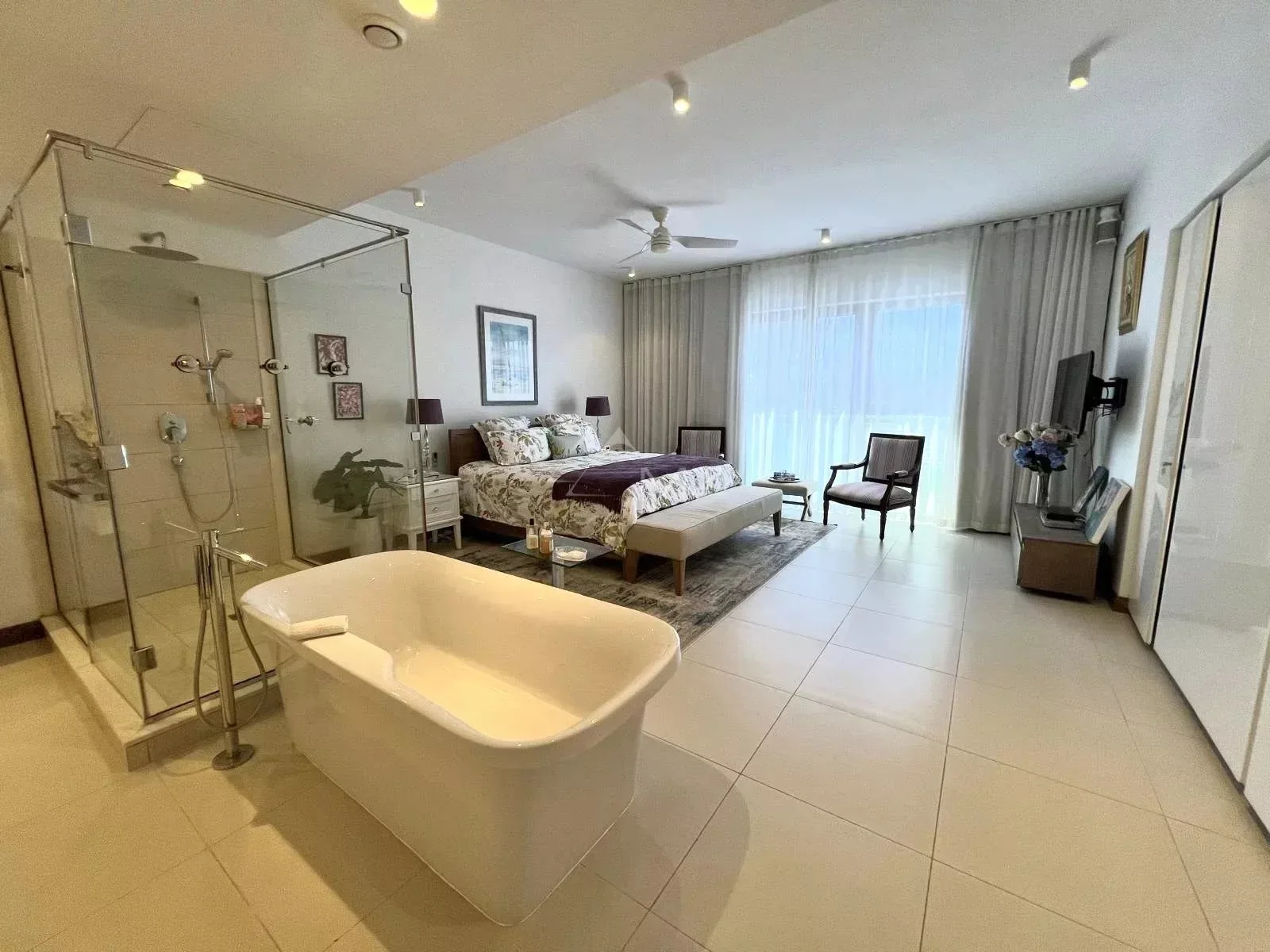 Penthouse - accessibilité plage privée - à Pereybere - 24