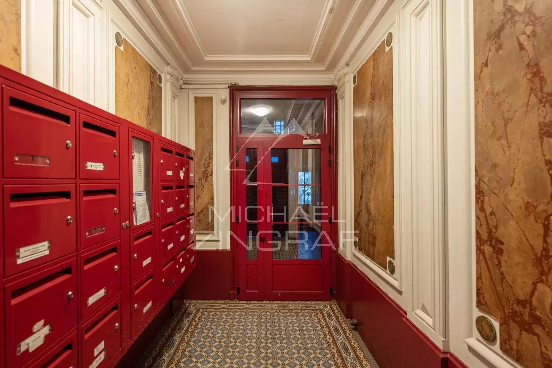 À vendre - Appartement 2 chambres - Gros Caillou - 17