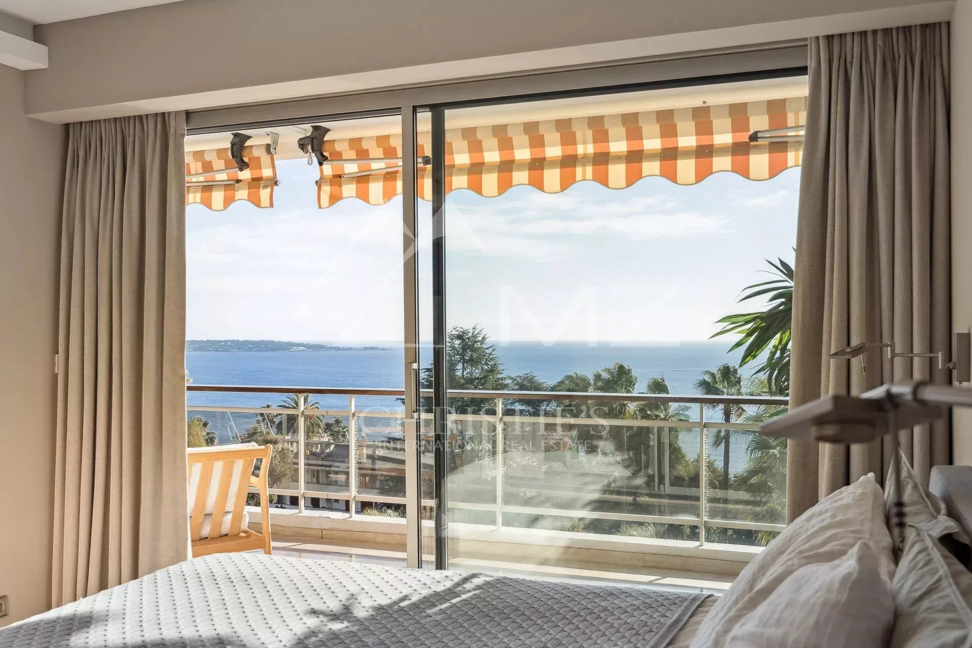 Superbe 4 pièces vue mer panoramique dans résidence de Prestige - 8