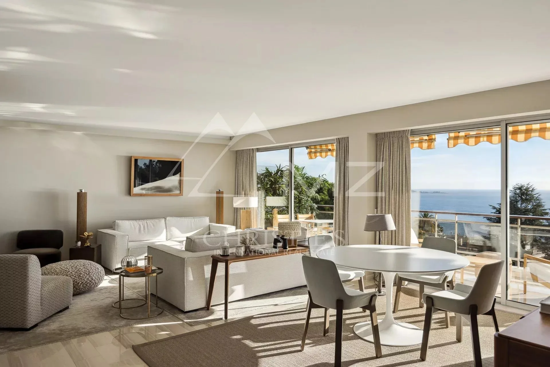 Superbe 4 pièces vue mer panoramique dans résidence de Prestige - 5