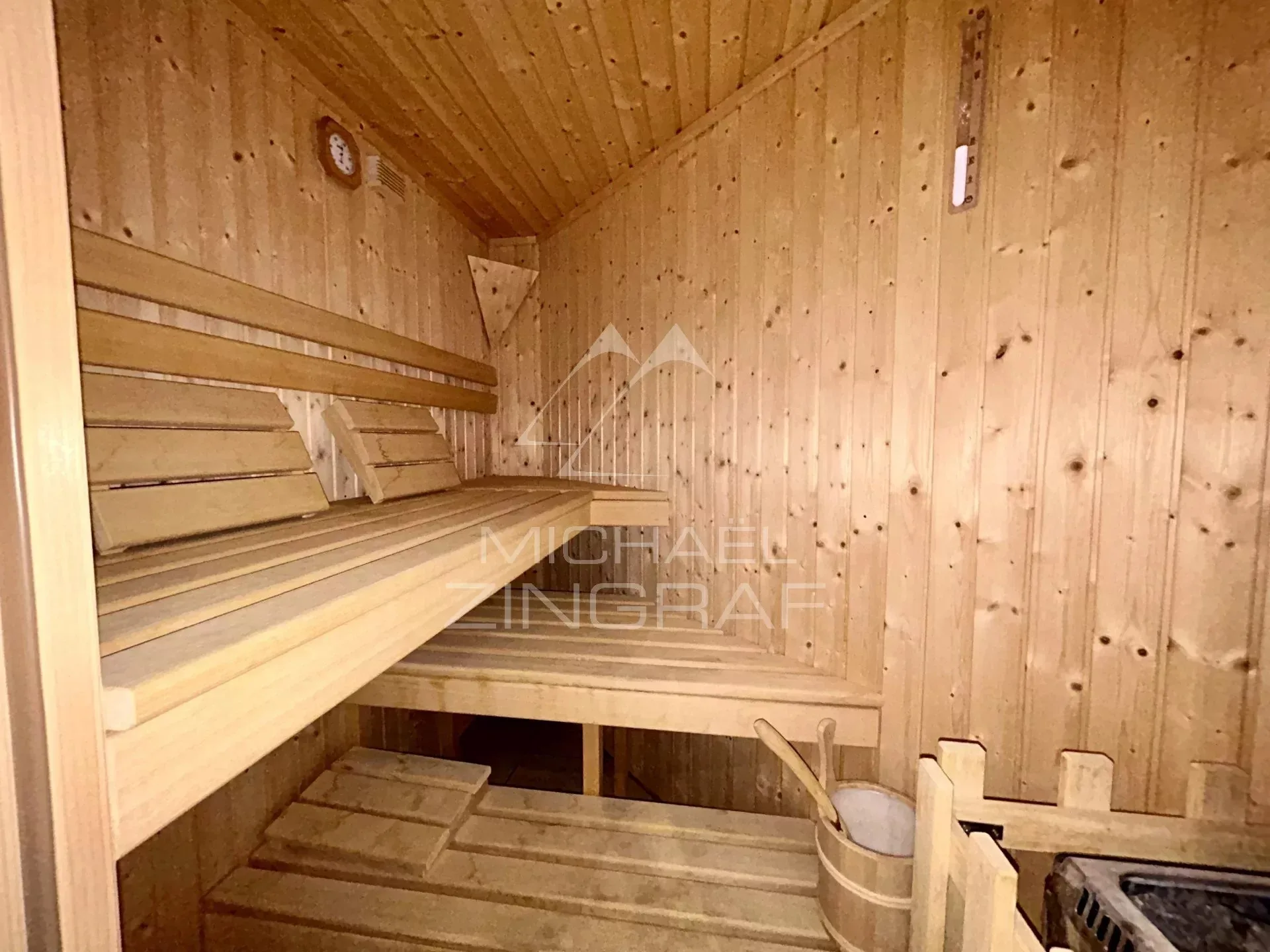 Appartement ensoleillé avec vue sur Rougemont - 12