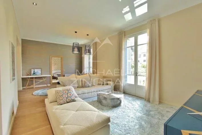 Cap d'Antibes versant Est - Appartement vue mer  au coeur d'une villa Belle Époque avec terrasse - 3