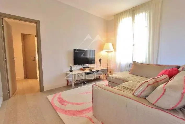 Cap d'Antibes versant Est - Appartement vue mer  au coeur d'une villa Belle Époque - 12