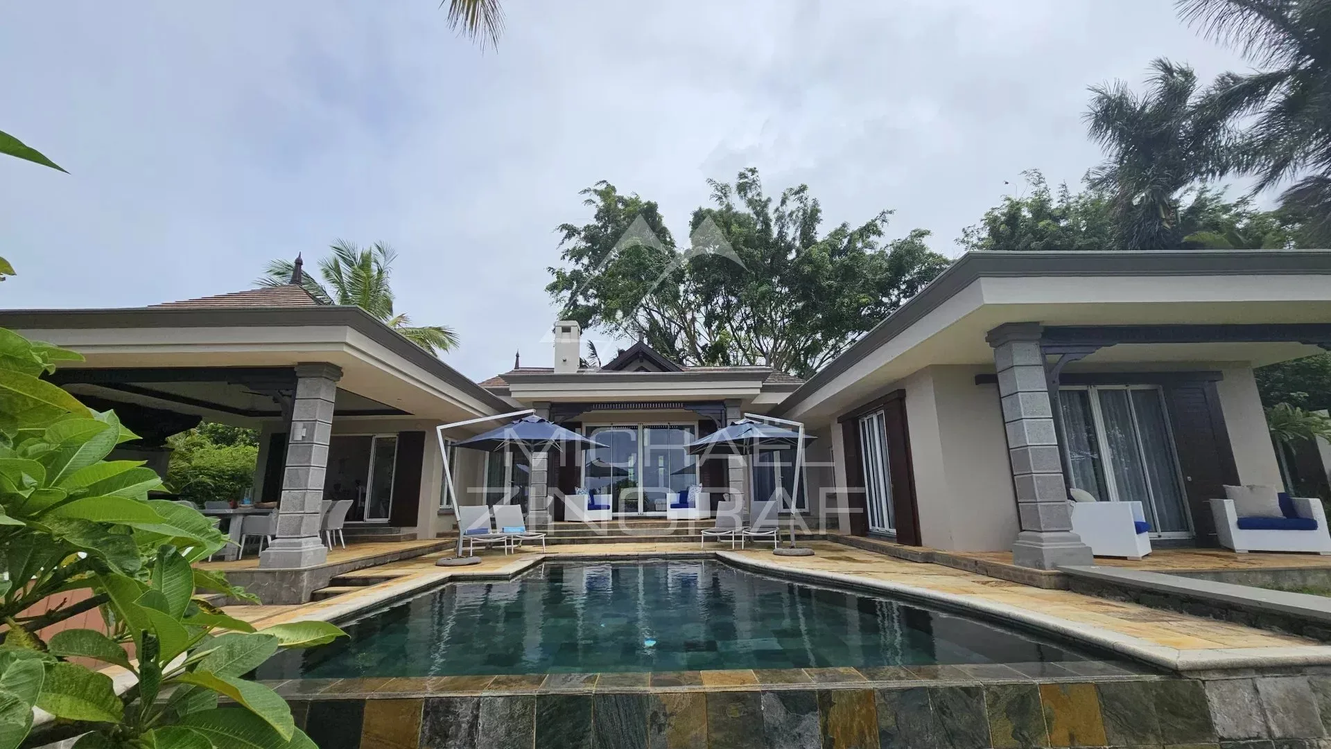 Villa dans un prestigieux domaine de golf de Bel Ombre - 11
