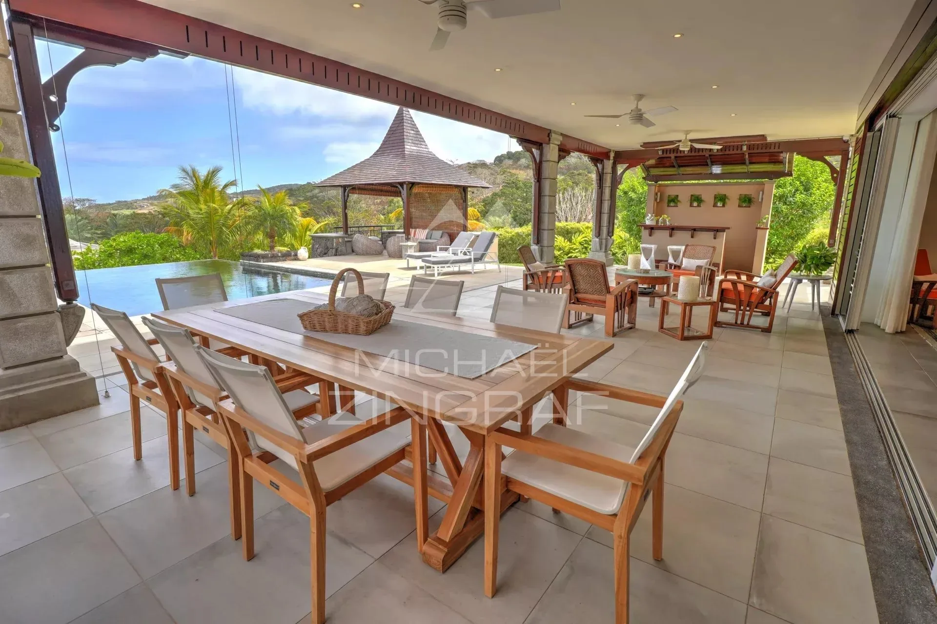 Villa dans un prestigieux domaine de golf de Bel Ombre - 13