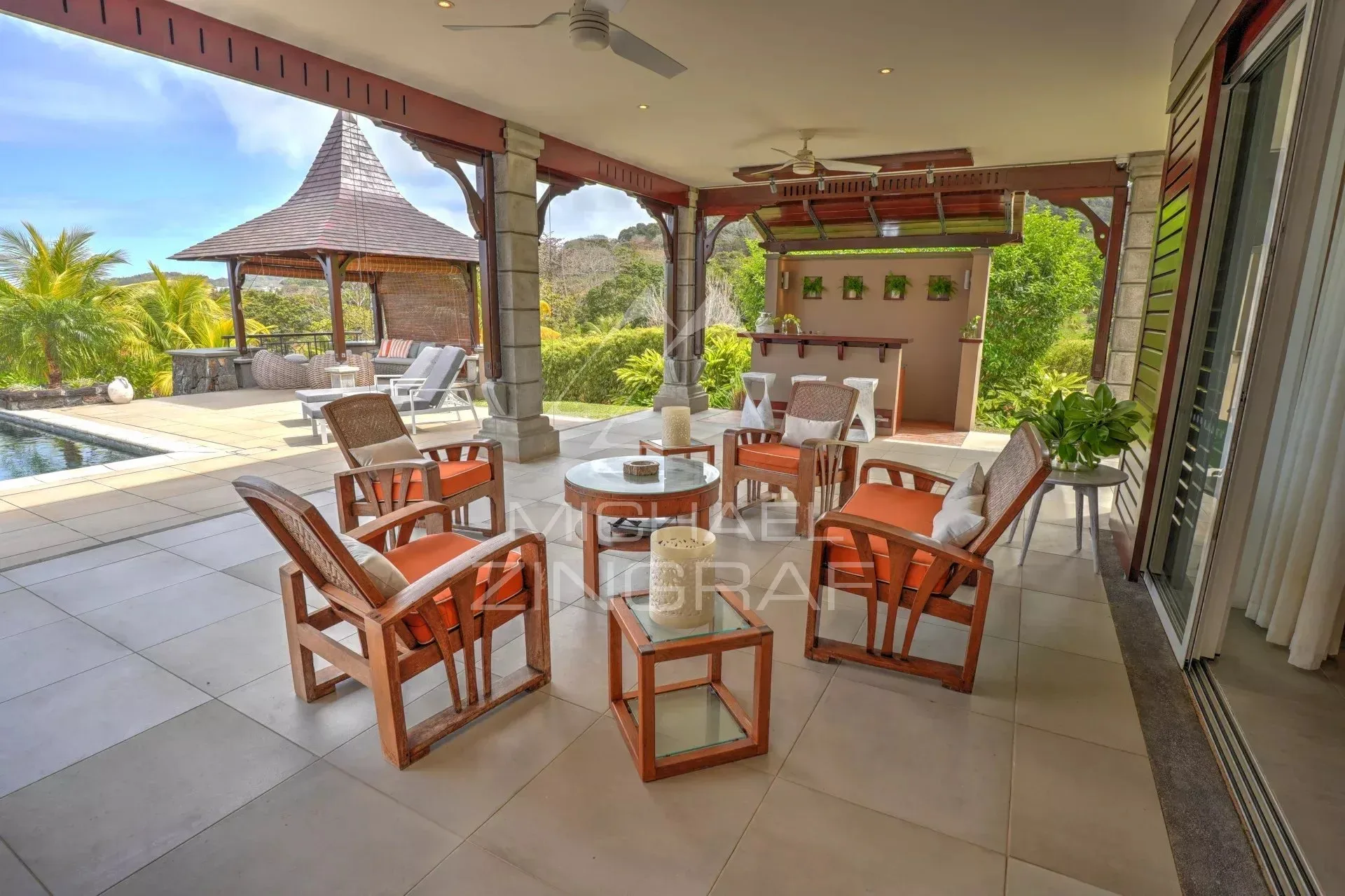 Villa dans un prestigieux domaine de golf de Bel Ombre - 14