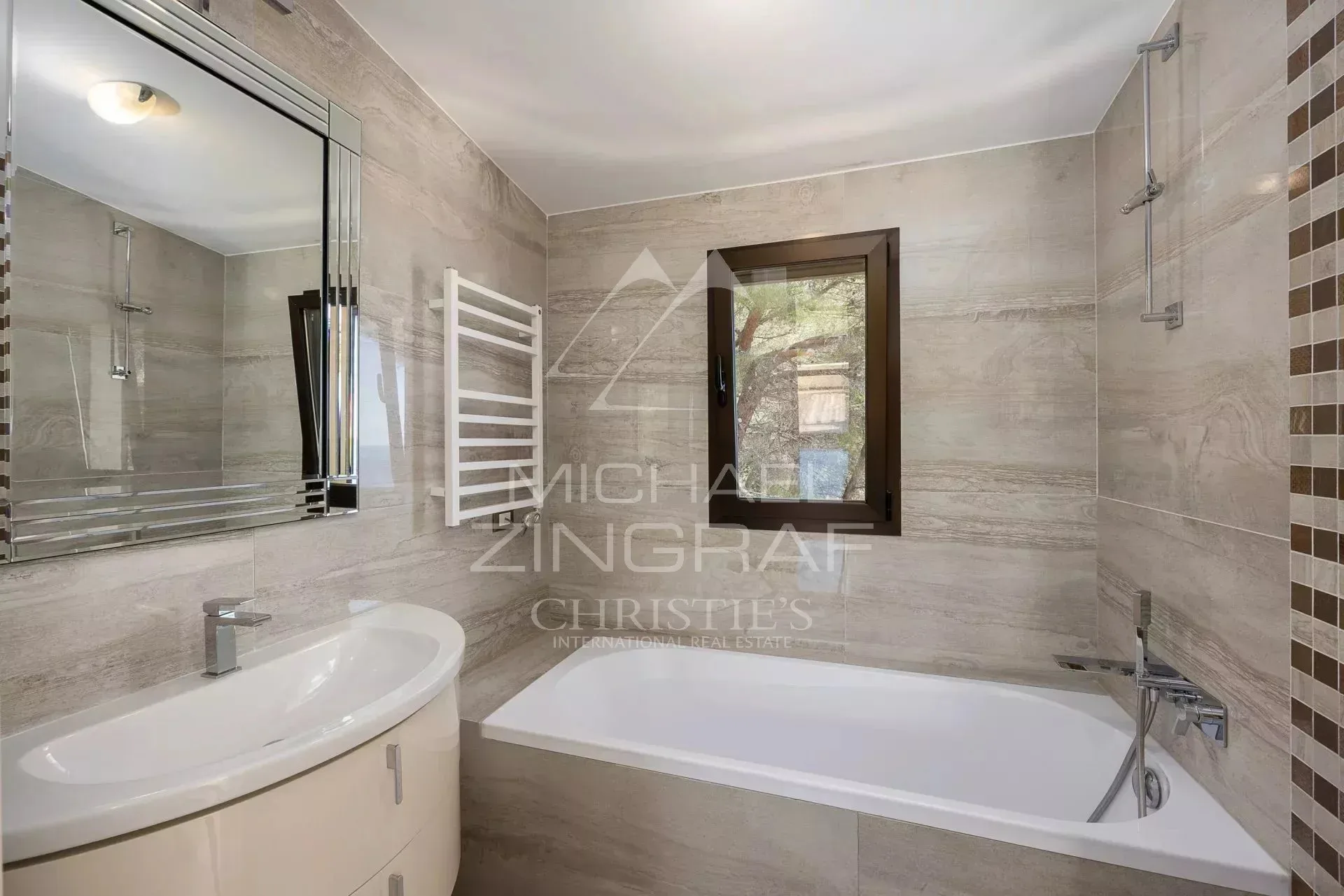 Penthouse duplex aux portes de Monaco avec jardin - 8