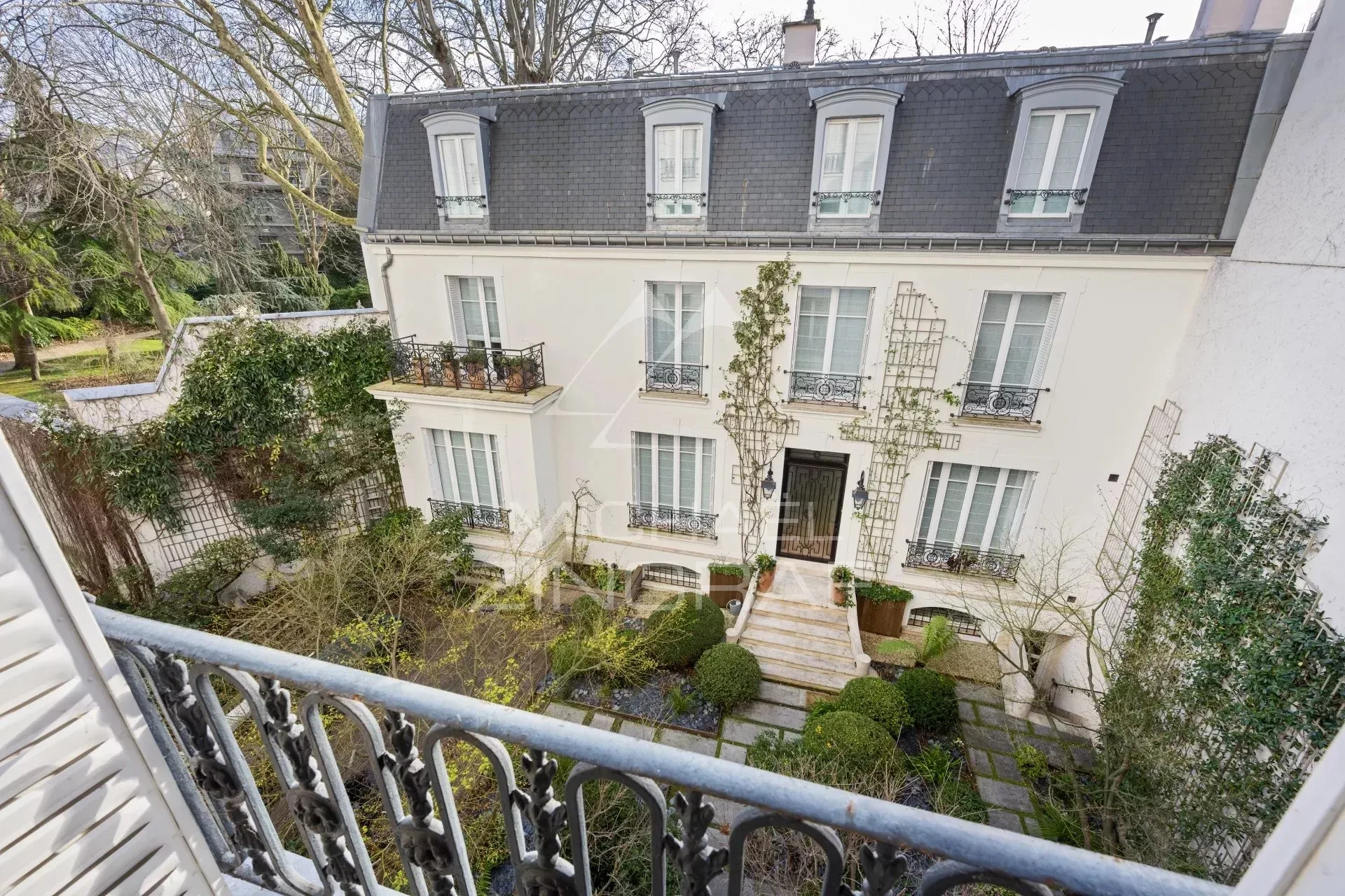 Location - Appartement - 2 chambres - Rue de l'Université Paris 7 - 5